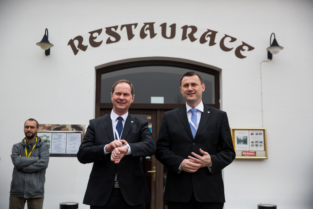 snem Starostove a Nezavisli