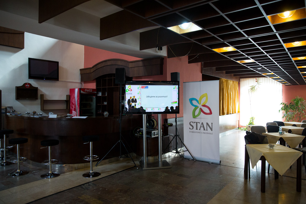 snem Starostove a Nezavisli
