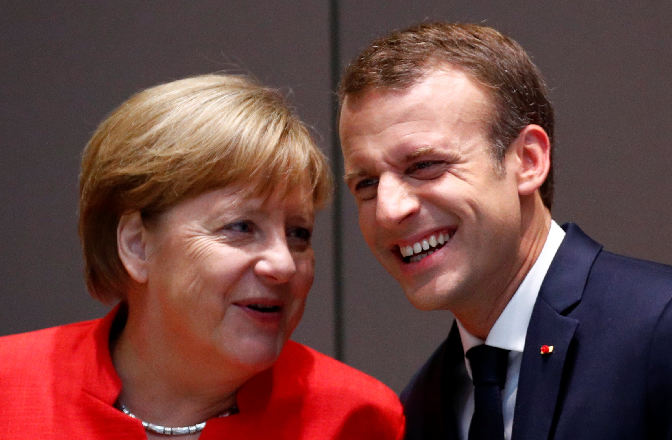 Angela Merkel a Emmanuel Macron na summitu v Bruselu, 2018