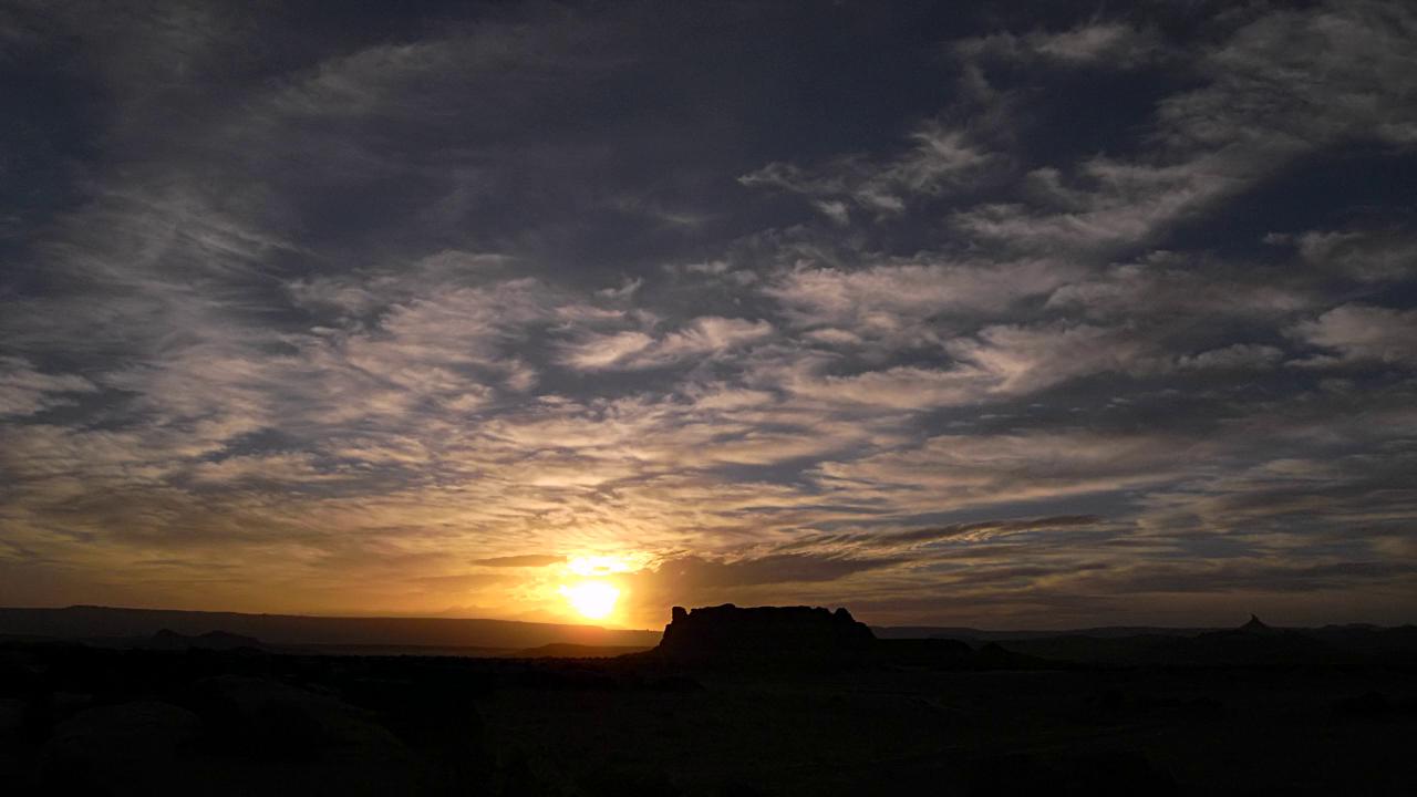 Canyonlands NP, Utah. (zdroj: Martin Setvák http://www.setvak.cz/timelapse/timelapse-cz.html)