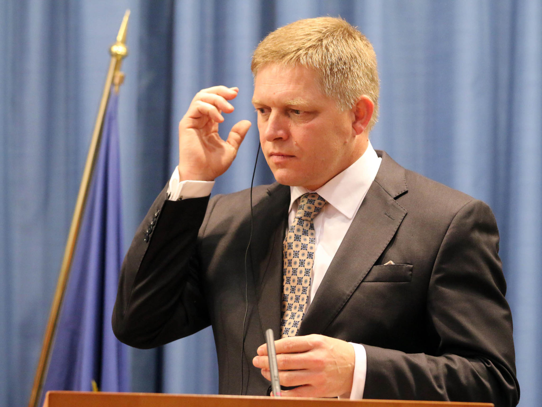 Jak se zbavit nepohodlných. Robert Fico očišťuje stranu, bojí se příštích voleb.
