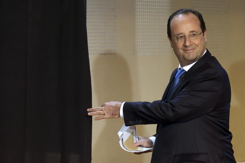 Francouzský prezident Francois Hollande působil spokojeným dojmem.