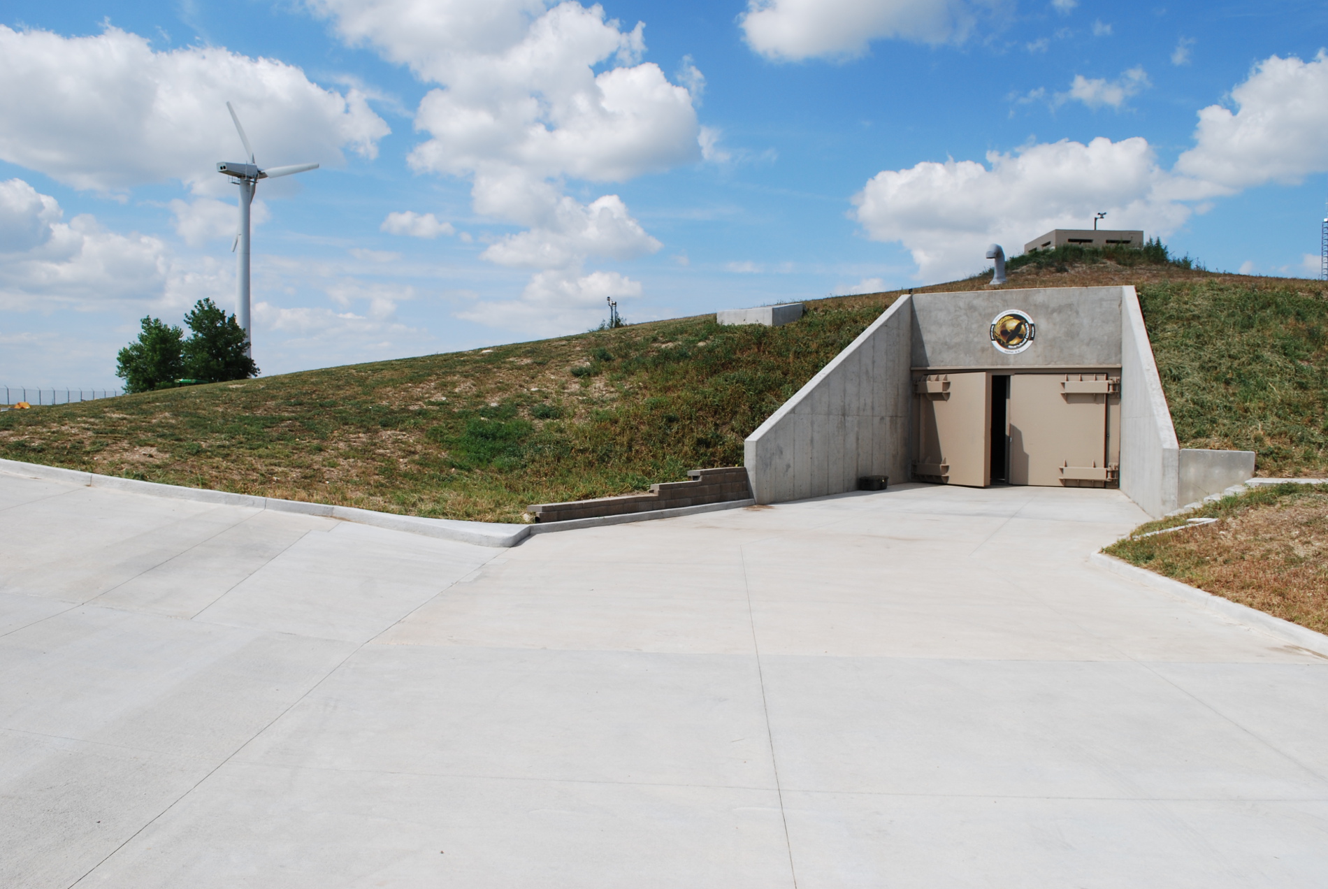 Condo Survival - komplex luxusních chráněných apartmánů v bývalém raketovém silu