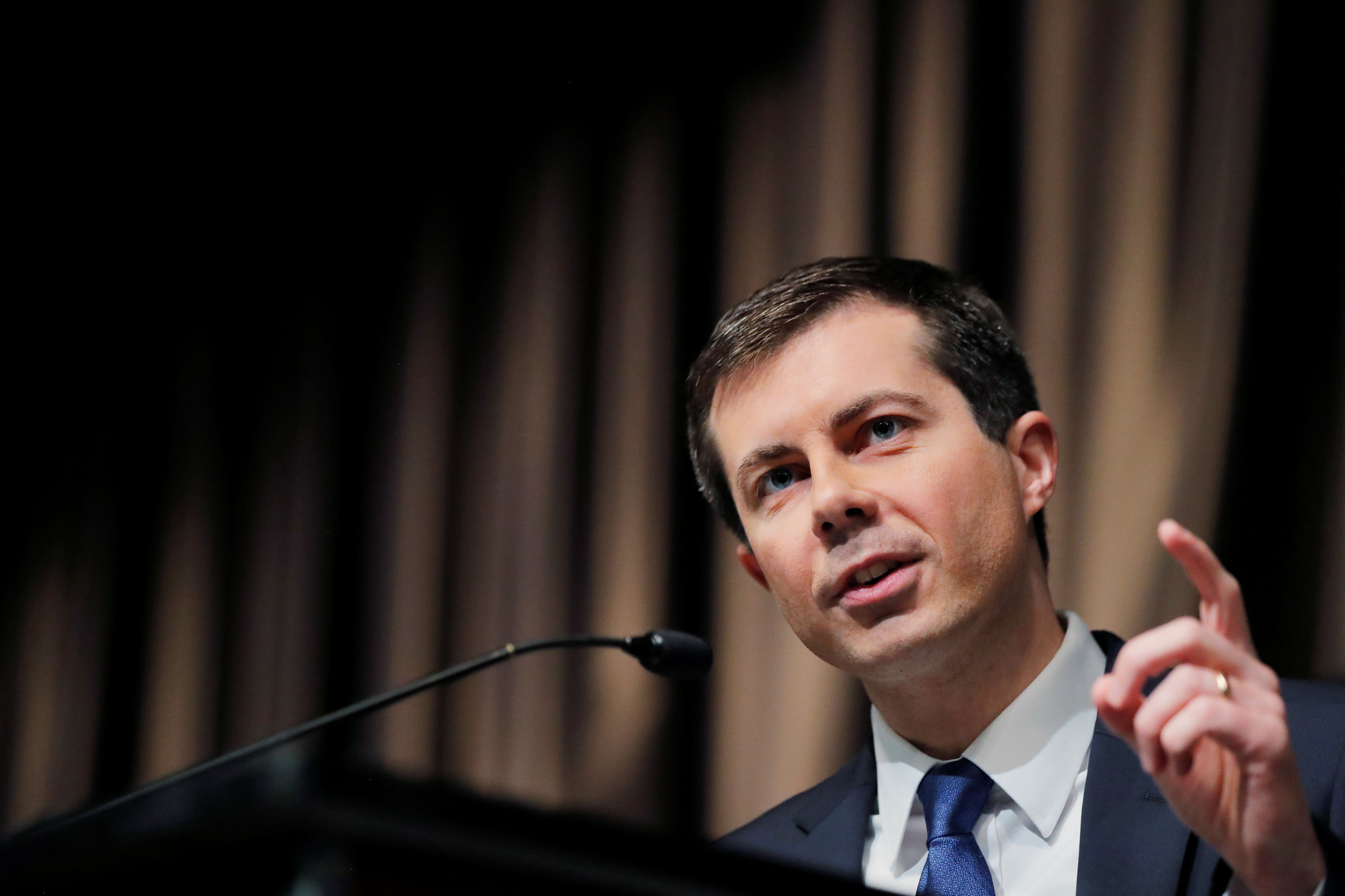 Pete Buttigieg na sjezdu organizace National Action Network