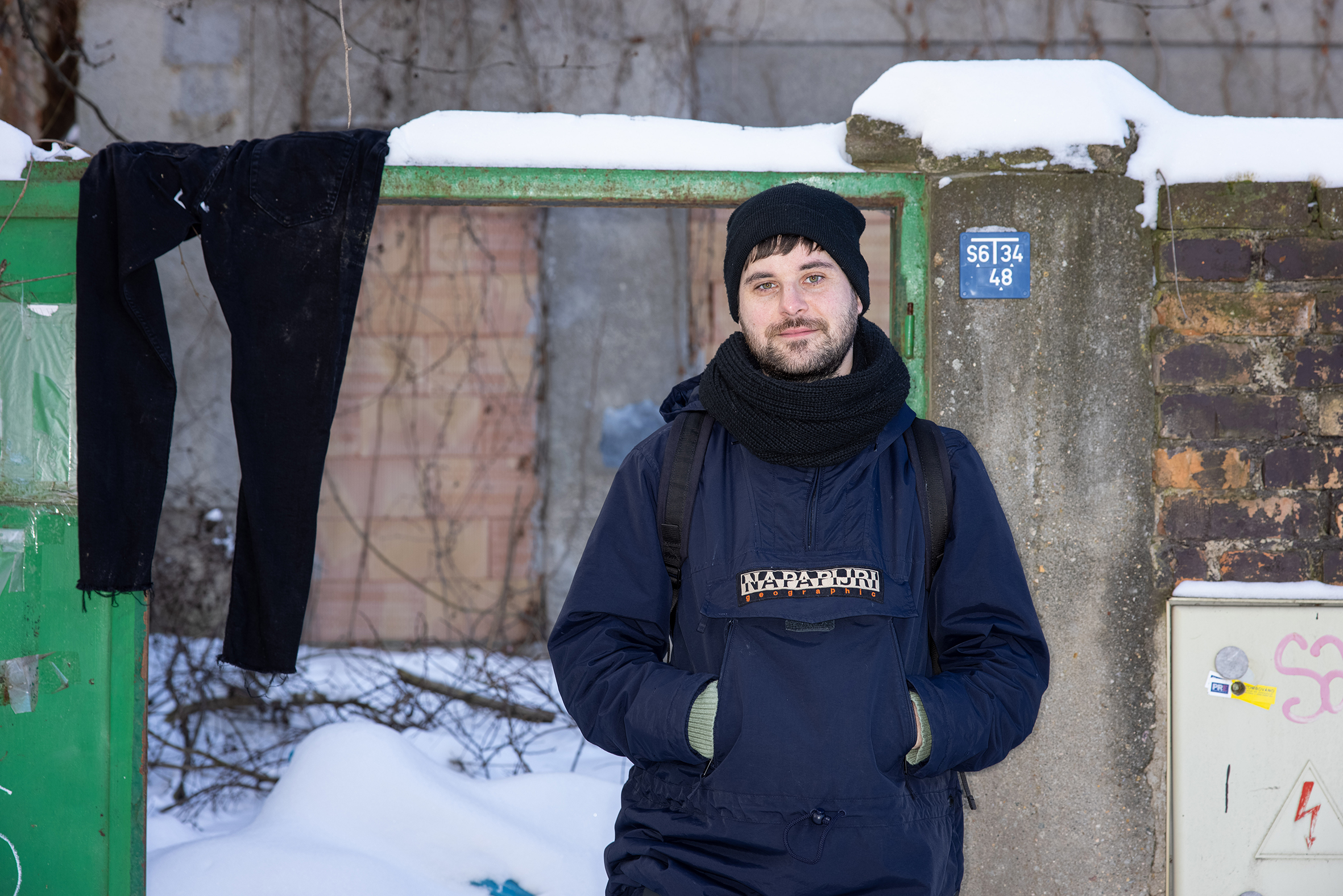 Nemám rád návody a nevěřím poučkám. Přitahují mě boje a dilemata. (Básník a redaktor Radia Wave Jonáš Zbořil)