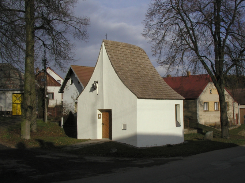 Kaple Panny Marie Královny, Jestřebí