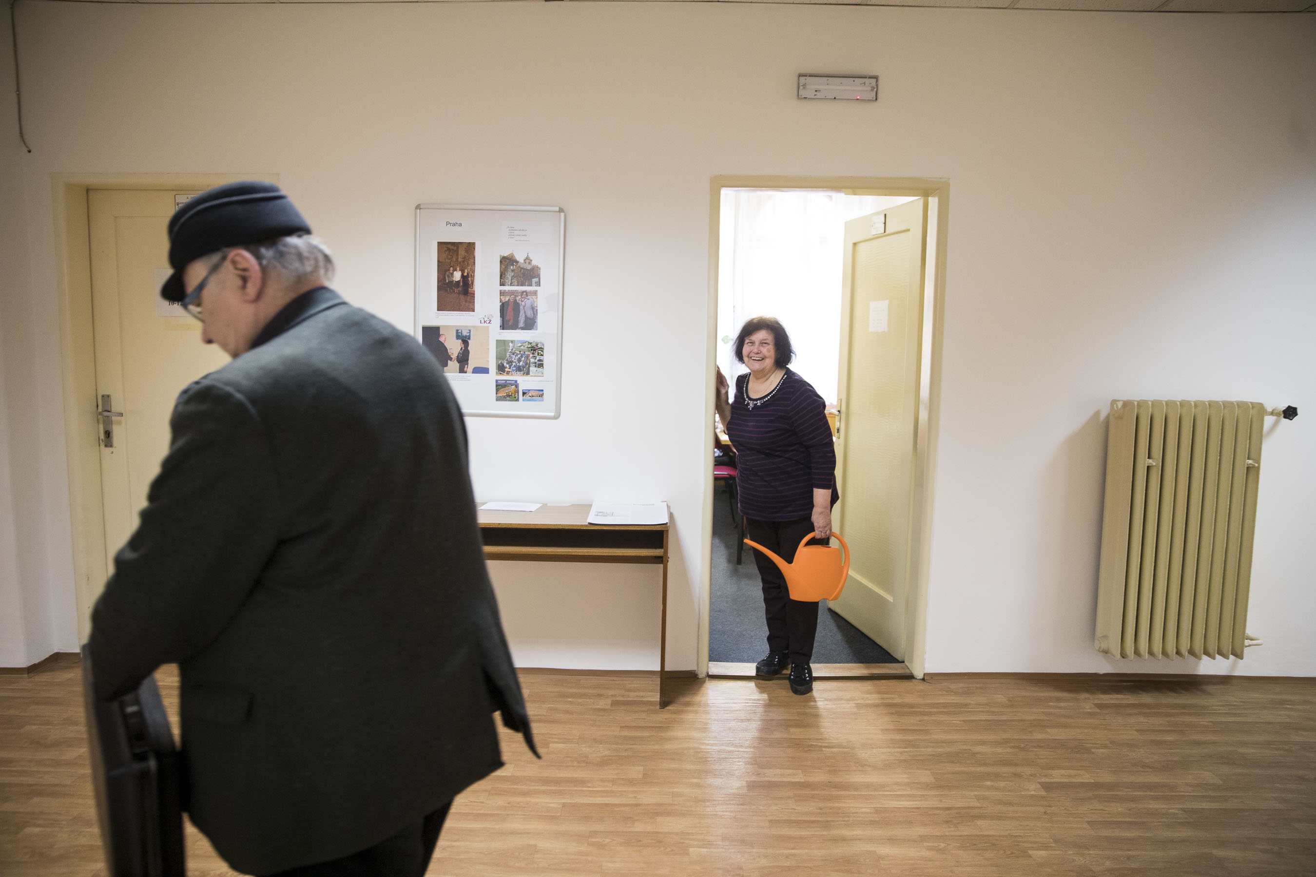 Ve třetím patře sídla KSČM v ulici Politických vězňů.