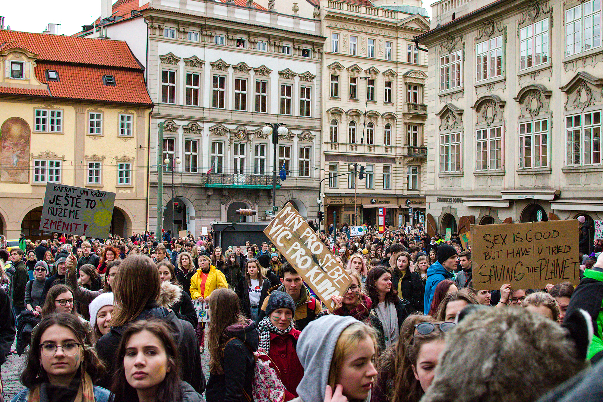 Jeden z nejsilnějších pocitů, které ve mě tato akce vyvolala, byla vzájemná synergie lidí, které přitom mnohdy spojoval pouze zájem o “emisní revoluci” a vyhlídka na lepší svět v budoucnosti.