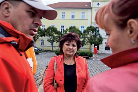 Korupci na krku a přesto ji ČSSD poslalo do voleb