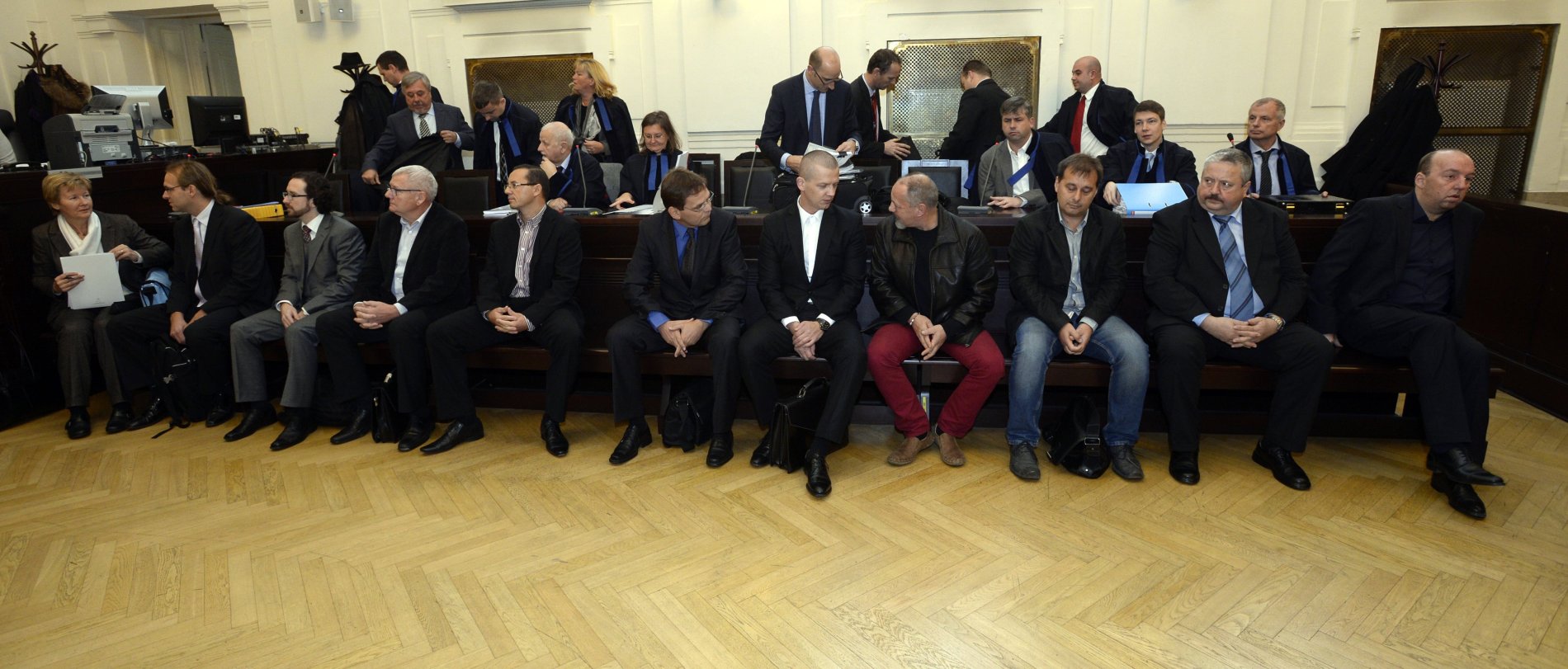 Dvanáct obžalovaných v kauze ProMoPro