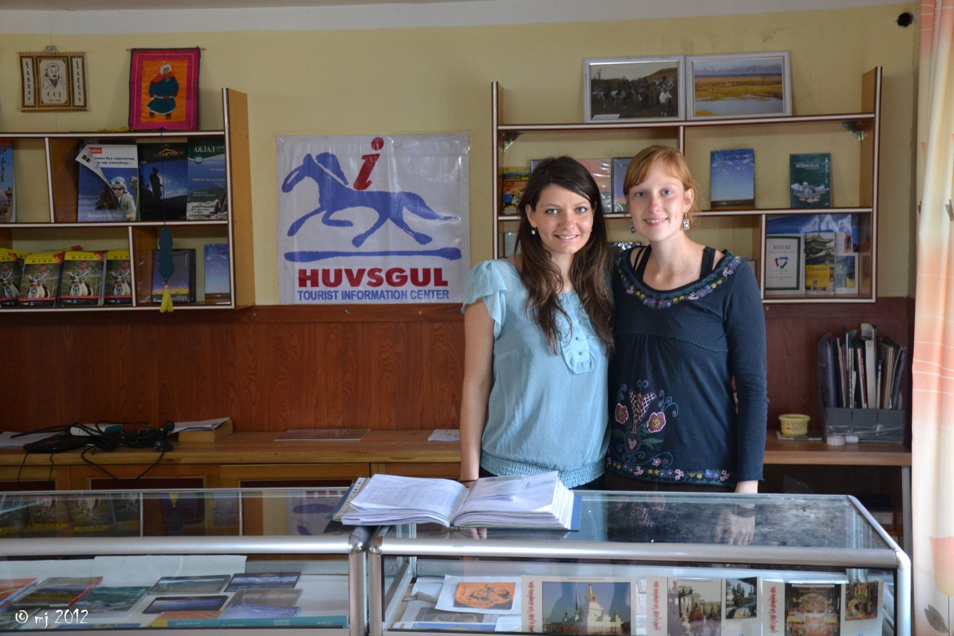 Gleni p i pr ci Anna vlevo Marcel vpravo