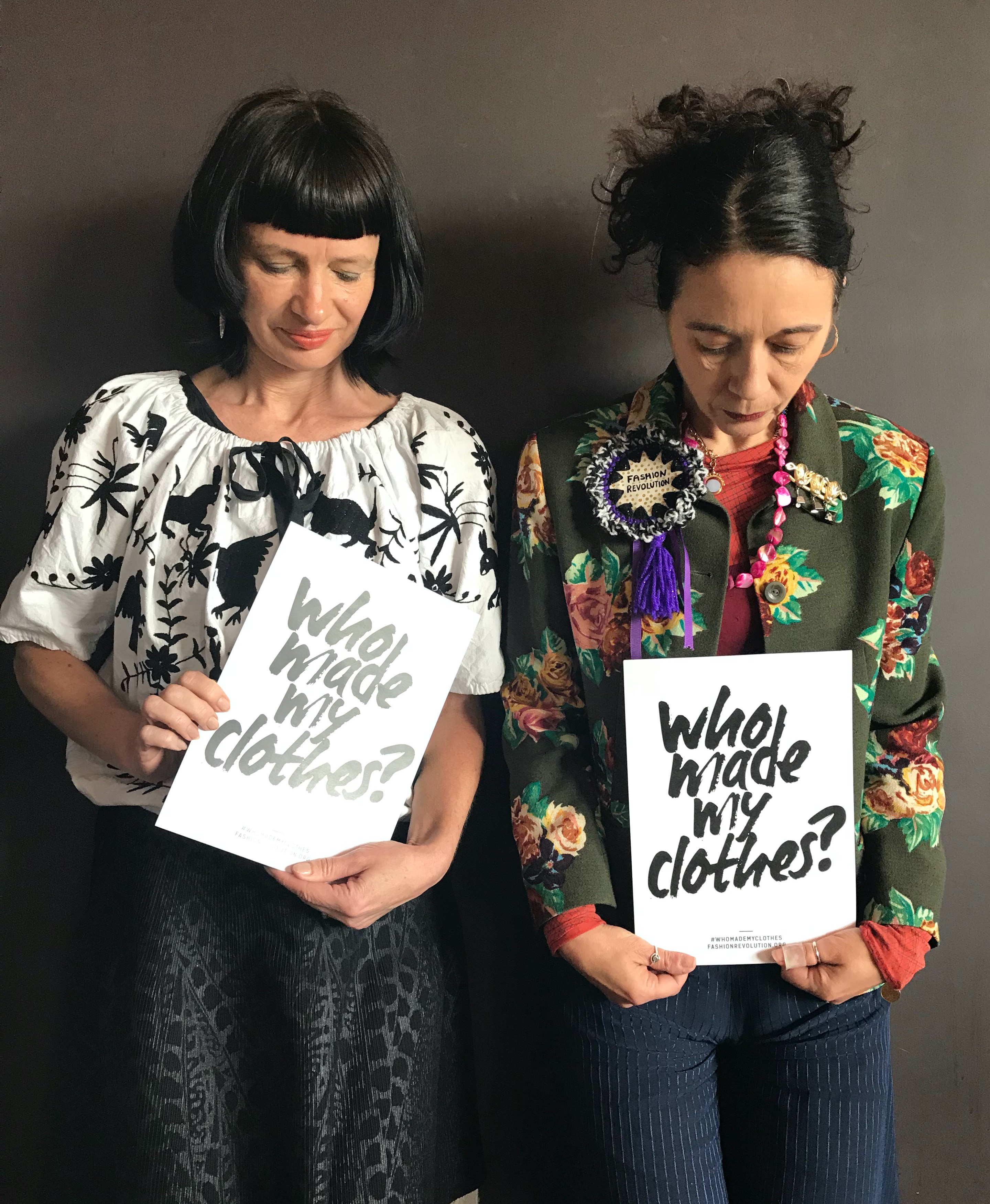 Carry Somers a Orsola de Castro, zakladatelky hnutí Fashion Revolution