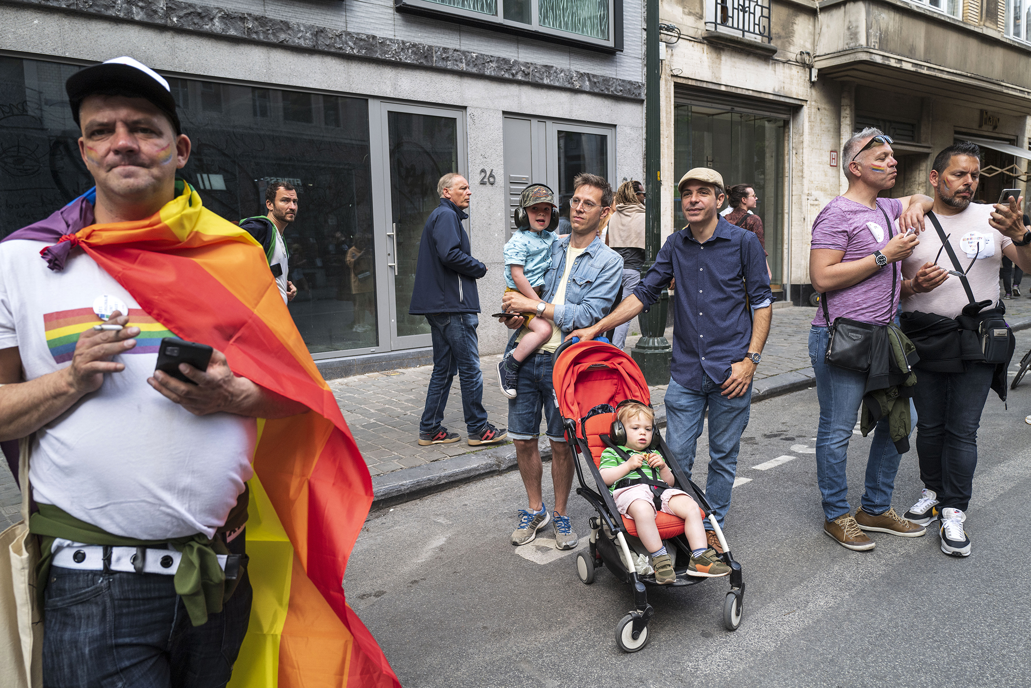 Táta, táta a děti. (Pochod hrdosti v Bruselu; ilustrační foto)