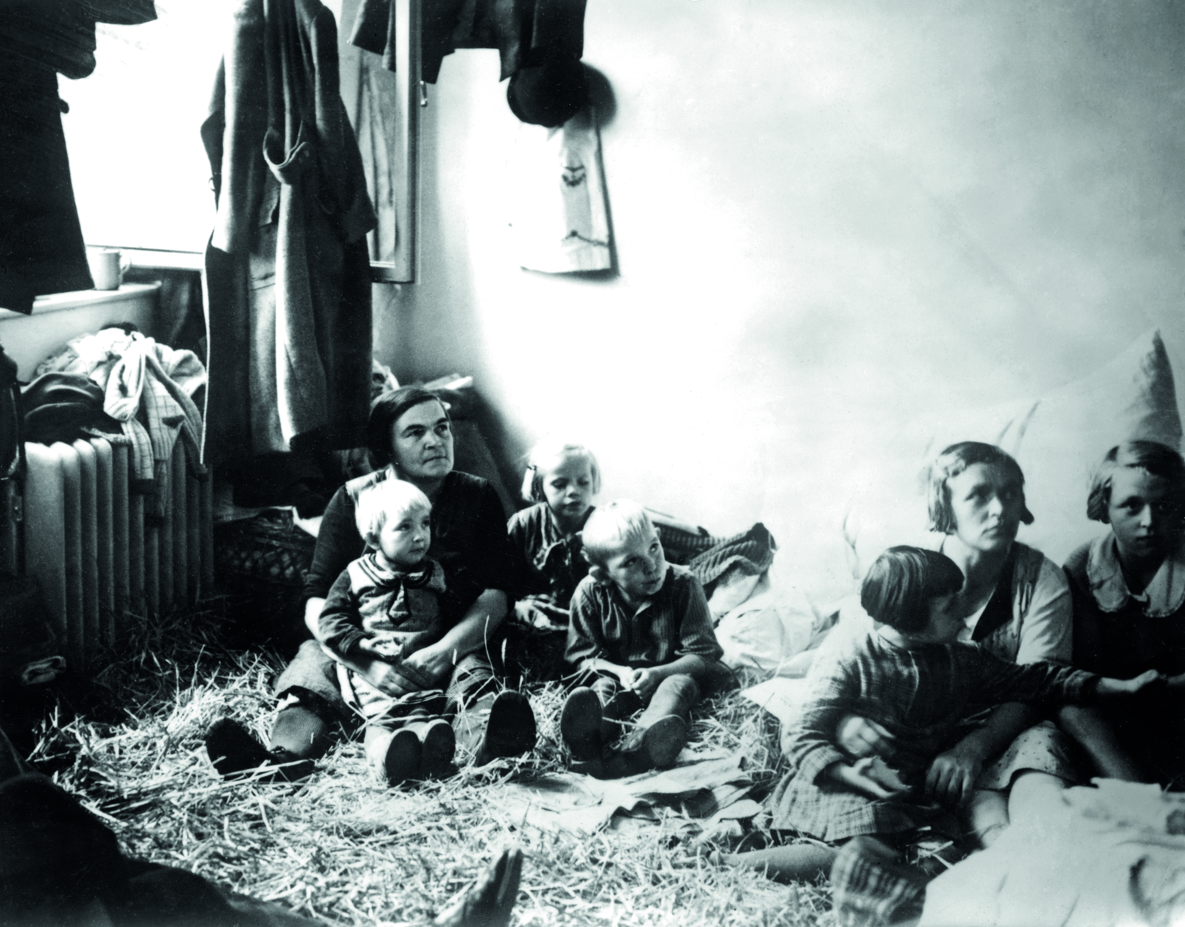 Skutečné potíže. (Uprchlíci ze Sudet, ubytovaní ve Štětí, říjen 1938)