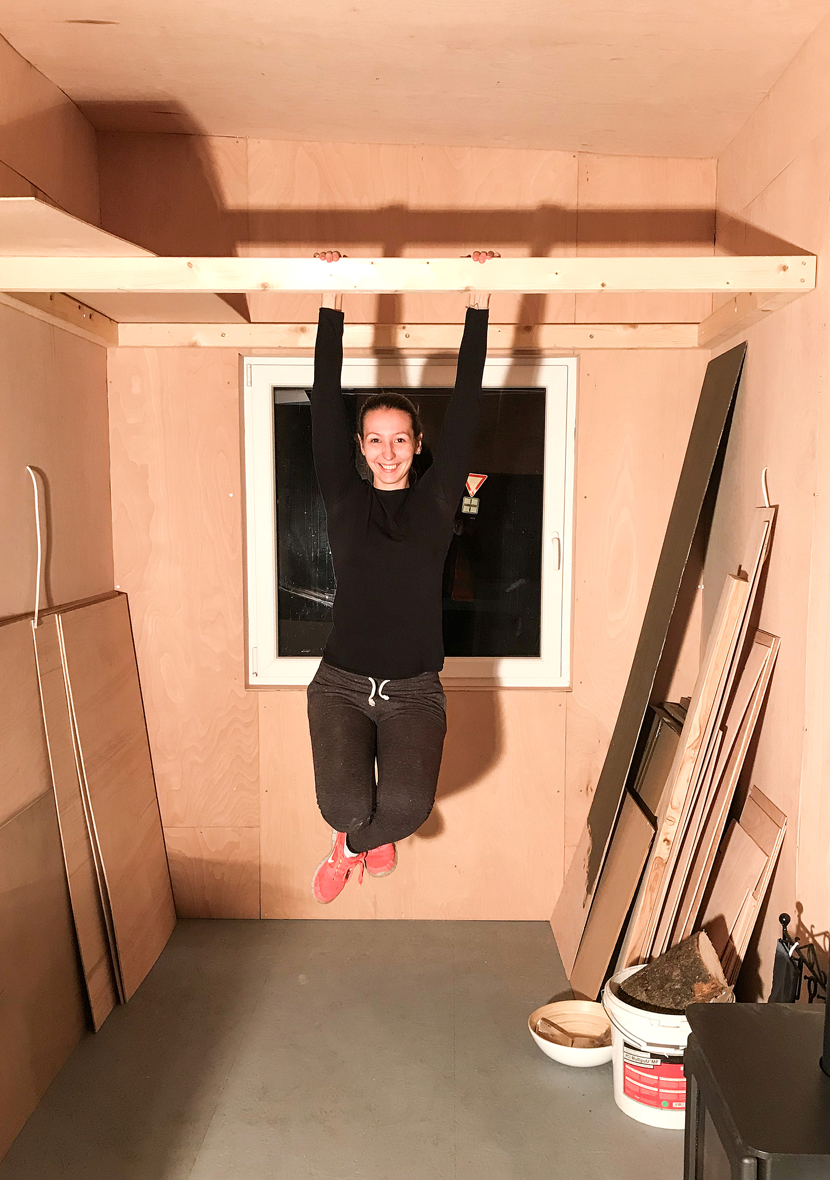 Znám každý šroubek. (Nikola Machačová a její tiny house)