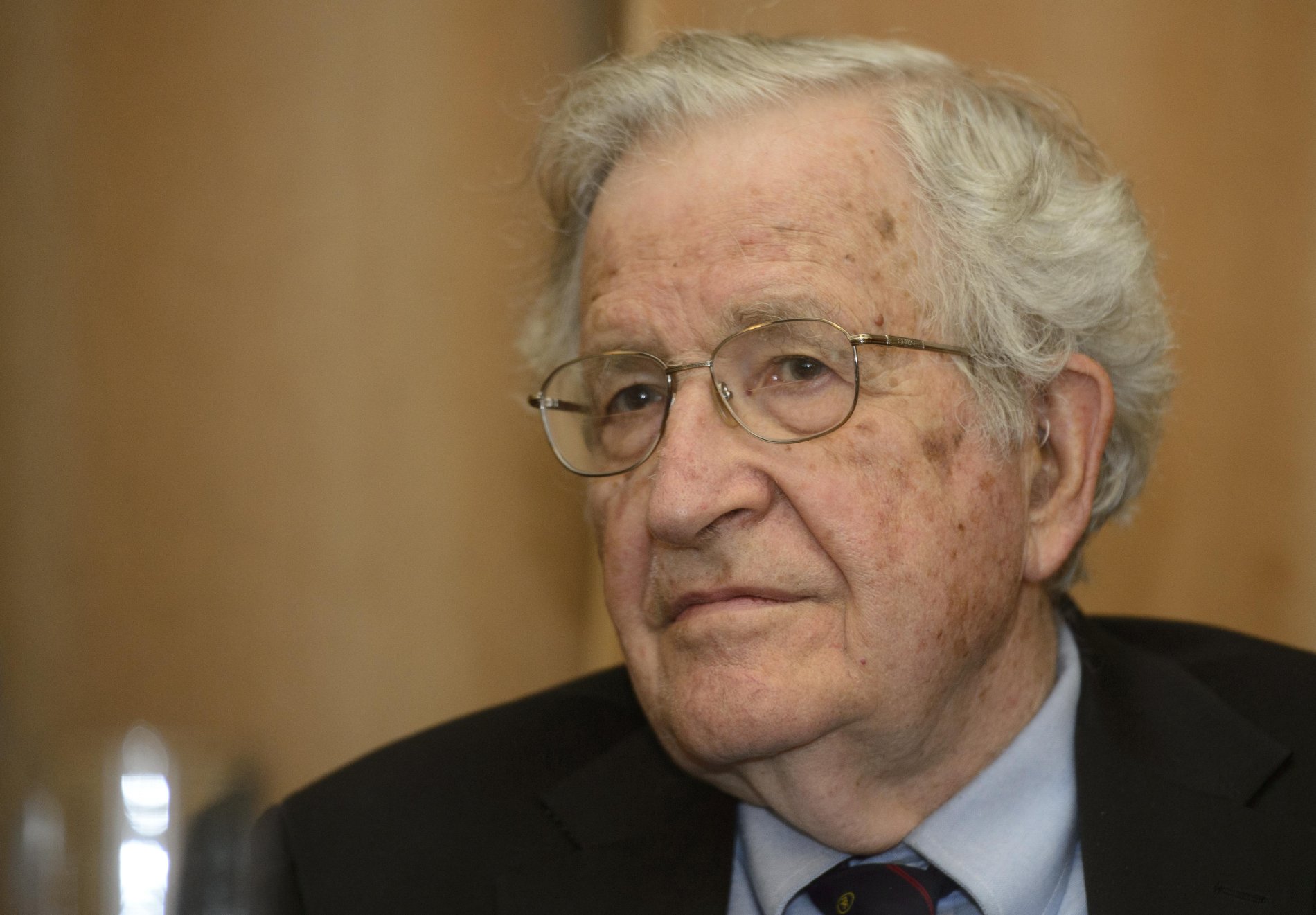 Noam Chomsky v Praze
