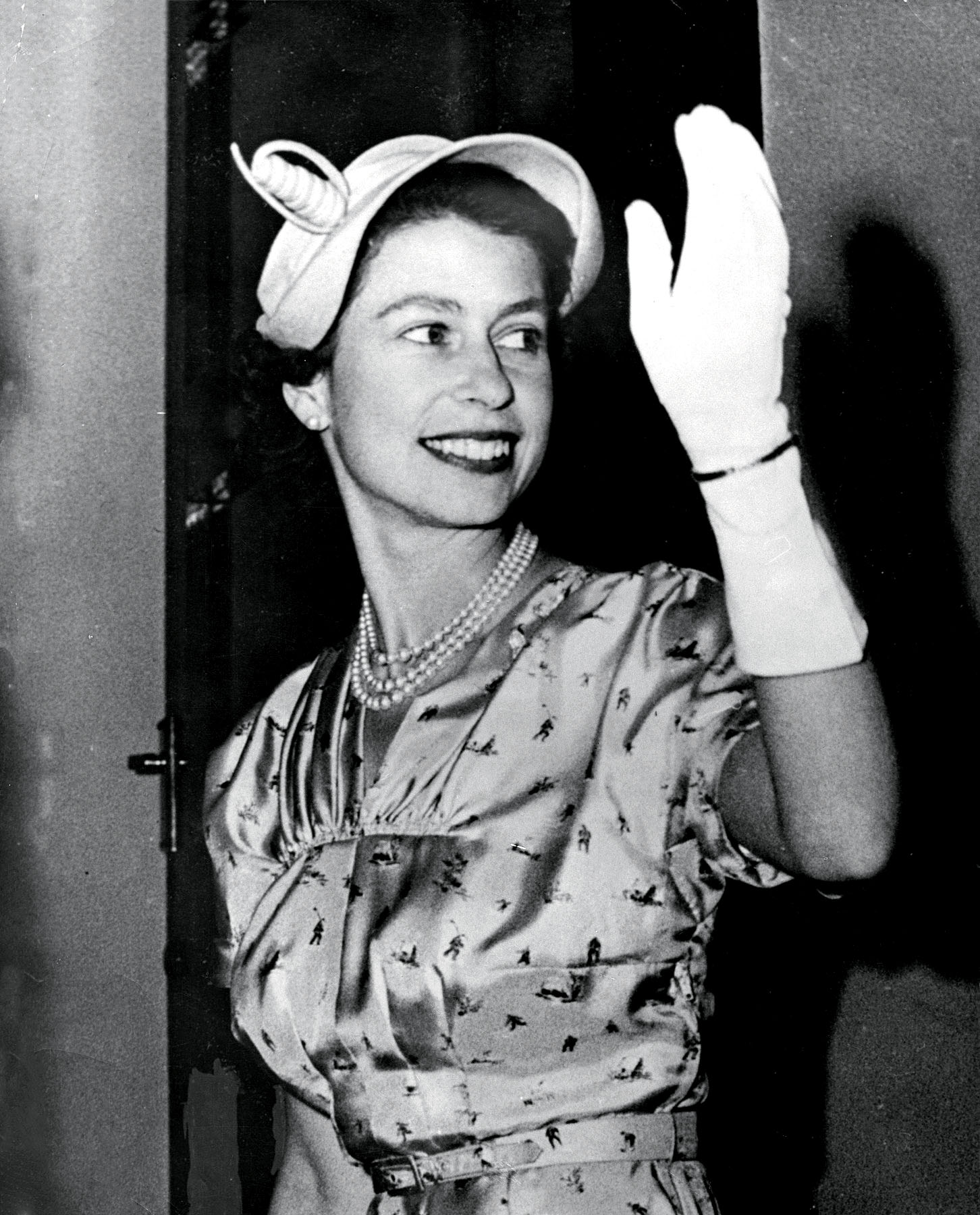 Mladá, krásná, nadějná. (1954)