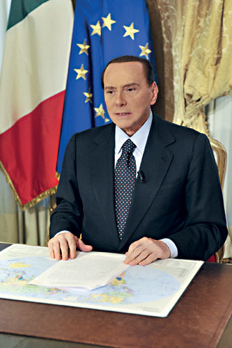 12 10 berlusconi reuters R44 2012