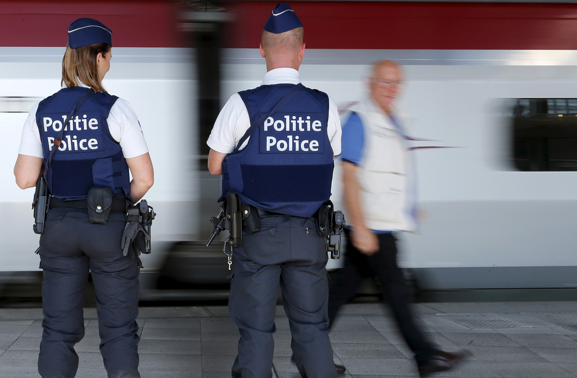 Po zmařeném teroristickém útoku hlídá vlaky policie