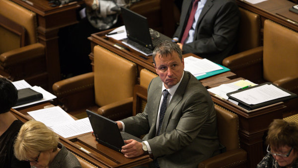 Poslanec Martin Komárek