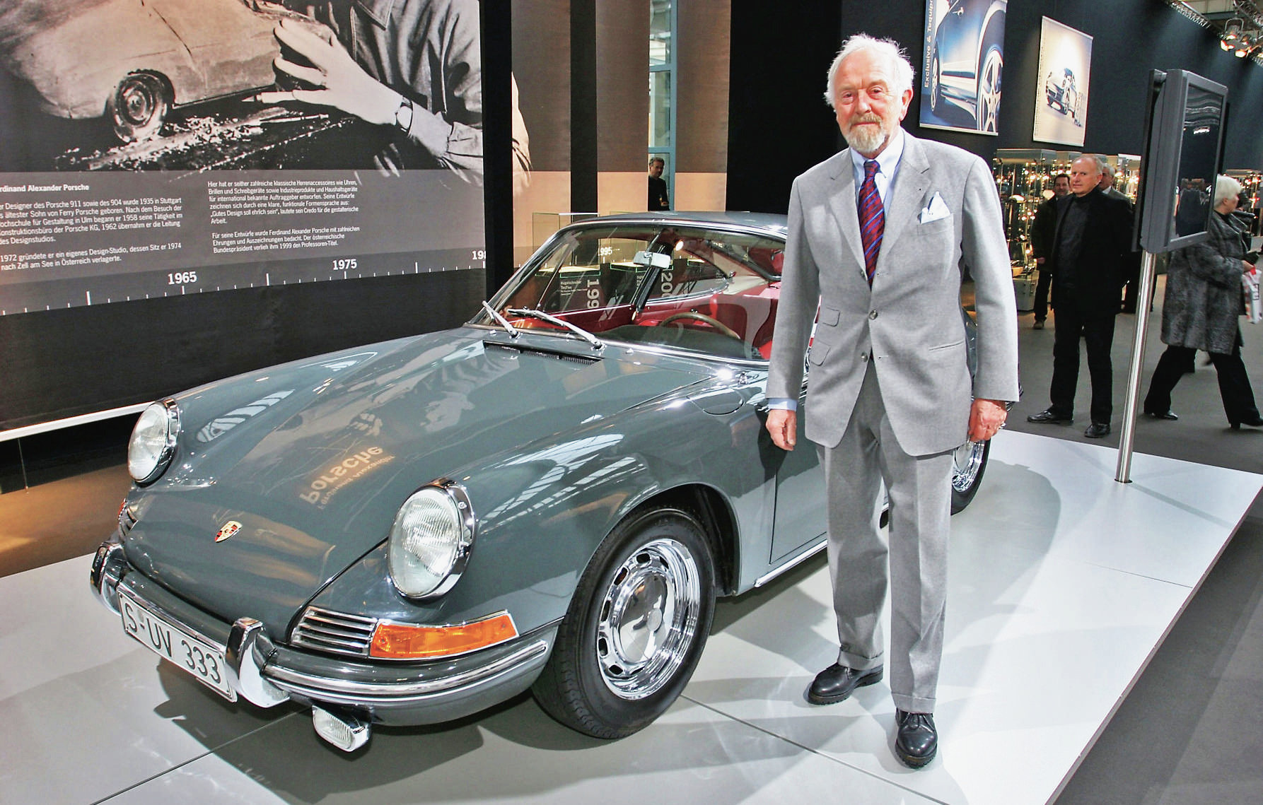 Vnuk Ferdinanda Porscheho zkonstruoval model Porsche 911