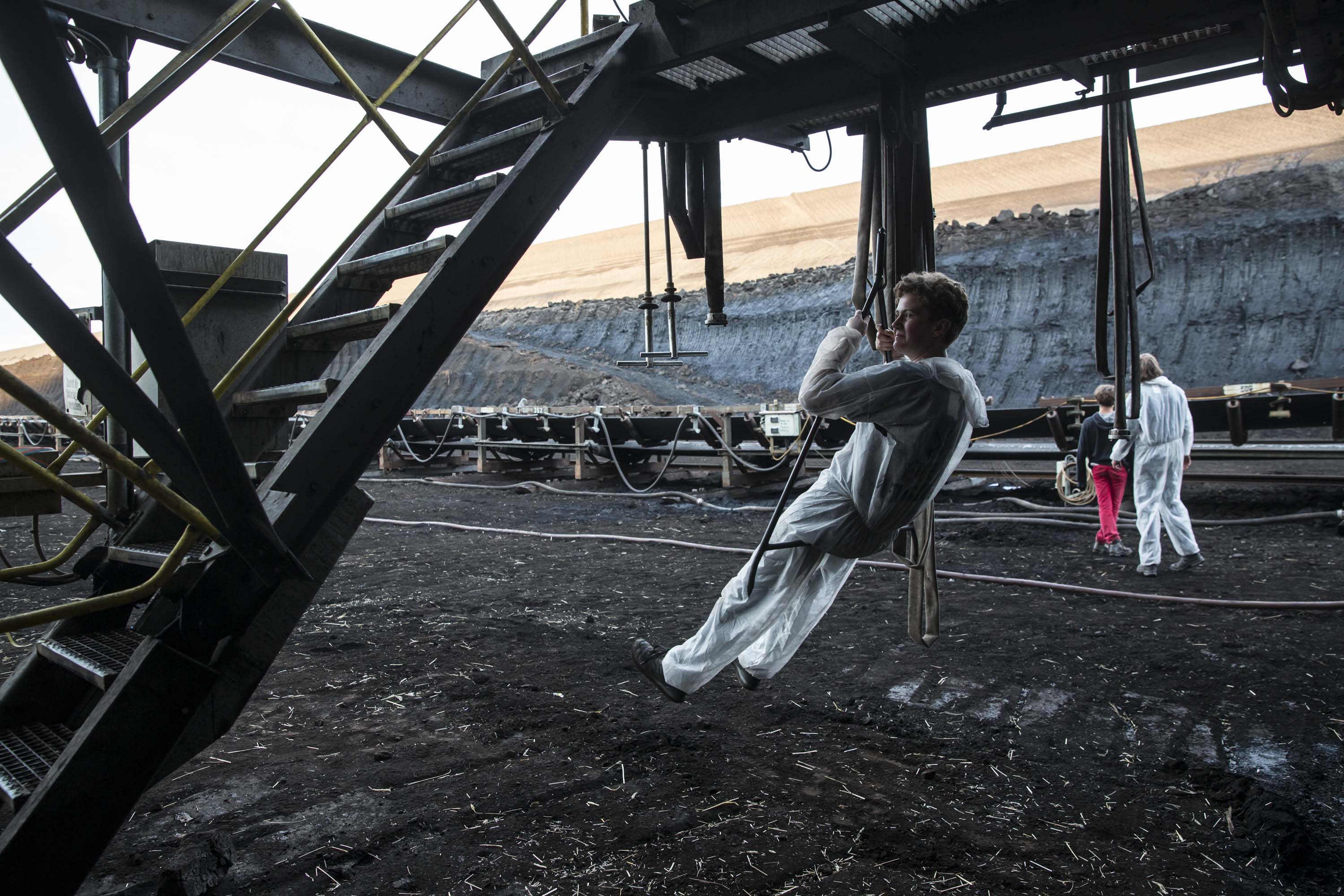 Pod rypadlem během blokády dolu Welzow