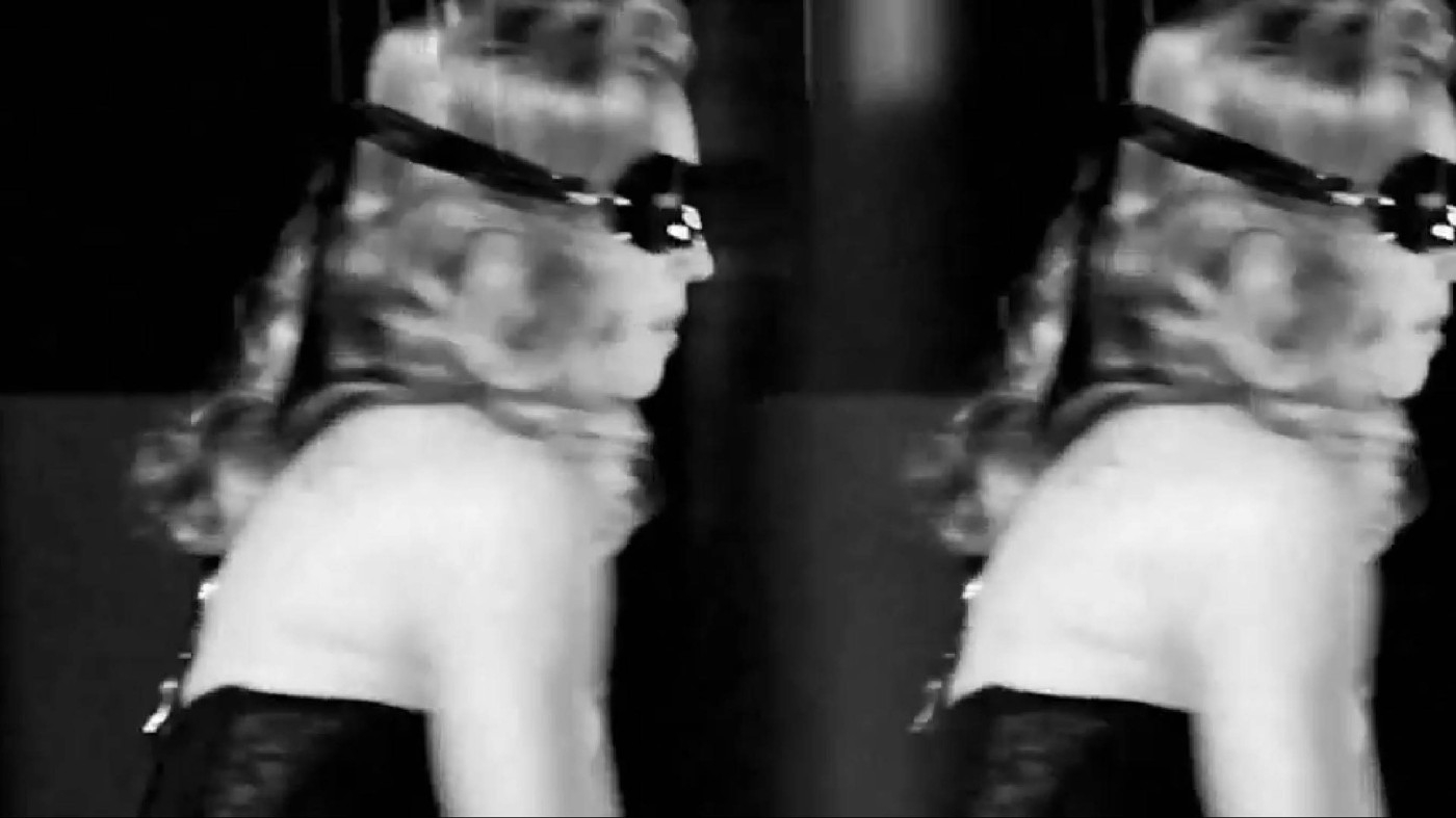 Moje show, moje písně, moje práce - to všechno je věnováno svobodě projevu (Madonna)