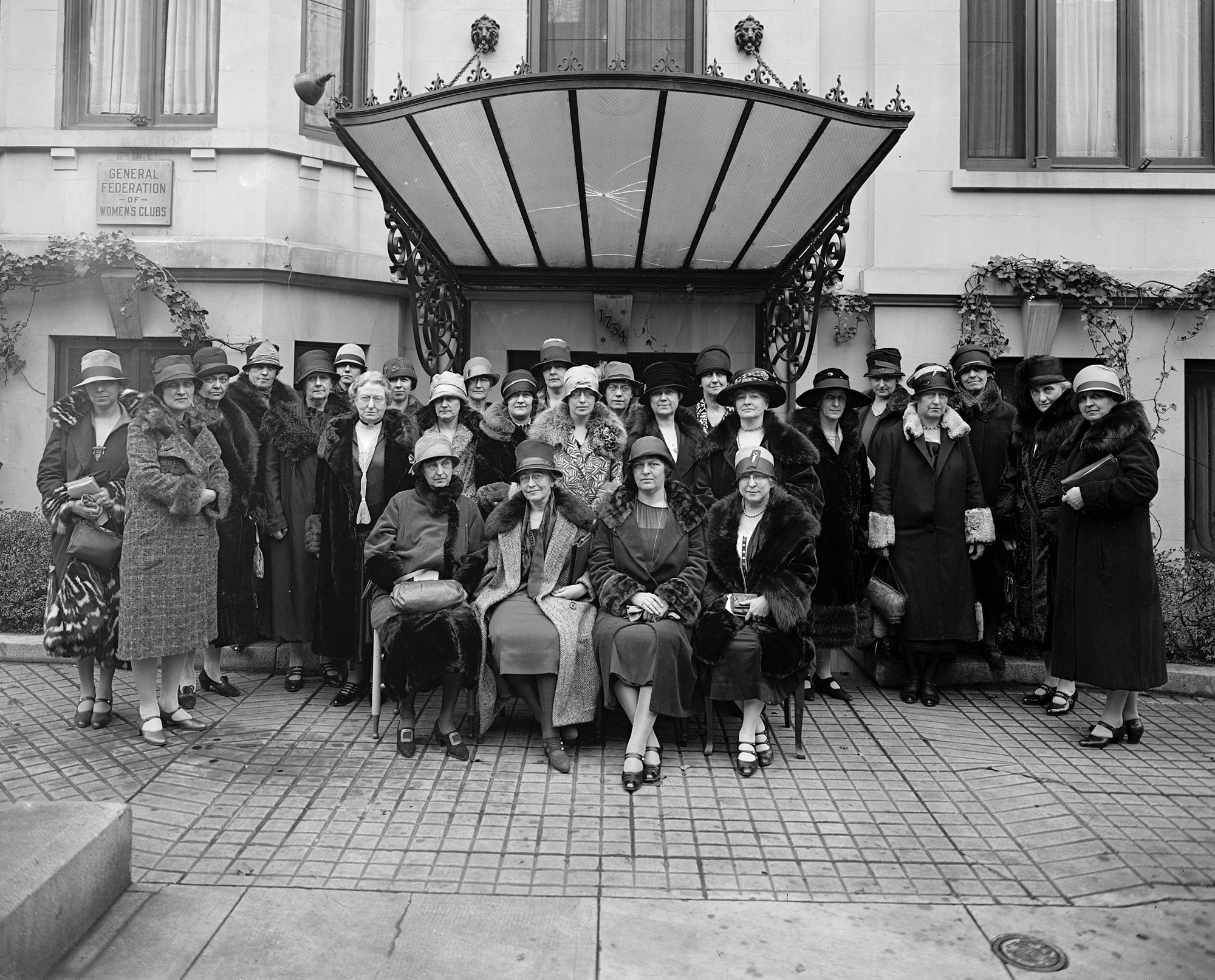 Jany Croly založila v roce 1890 i federaci ženských klubů