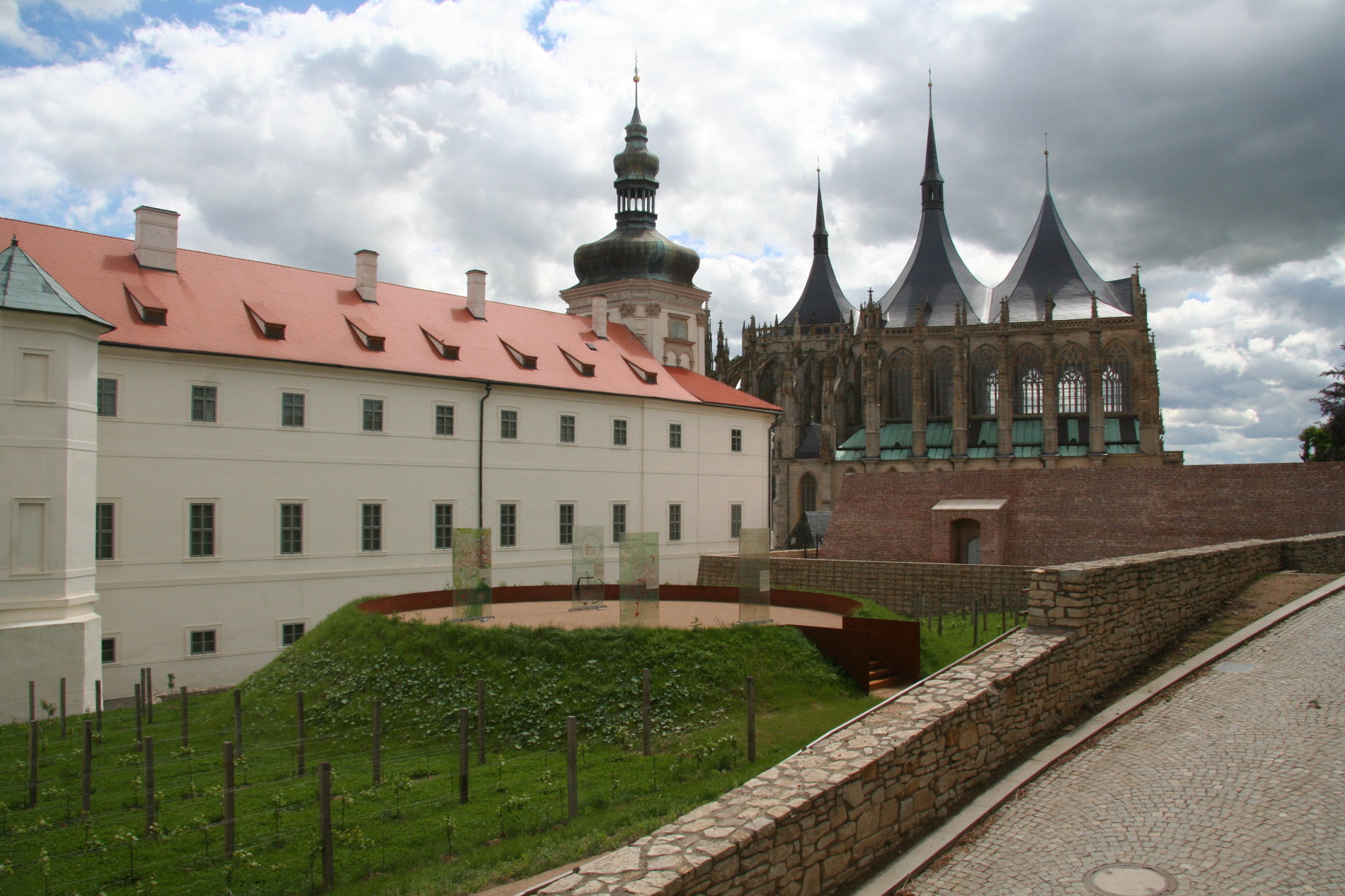 Pozoruhodná renovace Staré koleje a severního křídla Jezuitské koleje v Kutné Hoře.