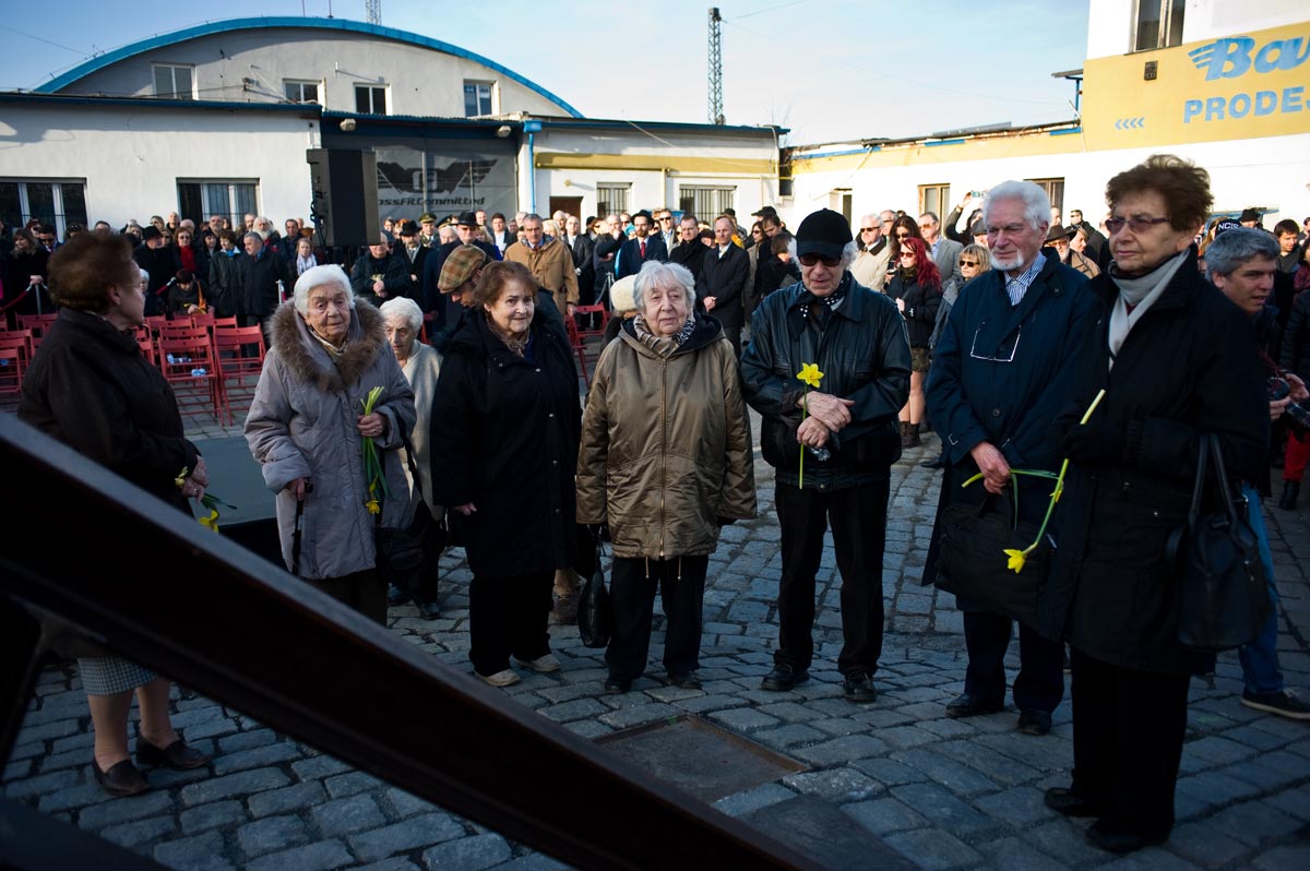 Přeživší vězňové Terezína a Osvětimi-Birkenau, 9. 3. 2015