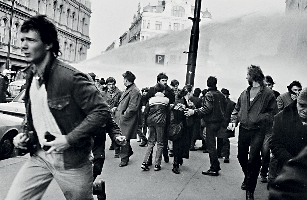 Palachův týden. (Národní třída, leden 1989)