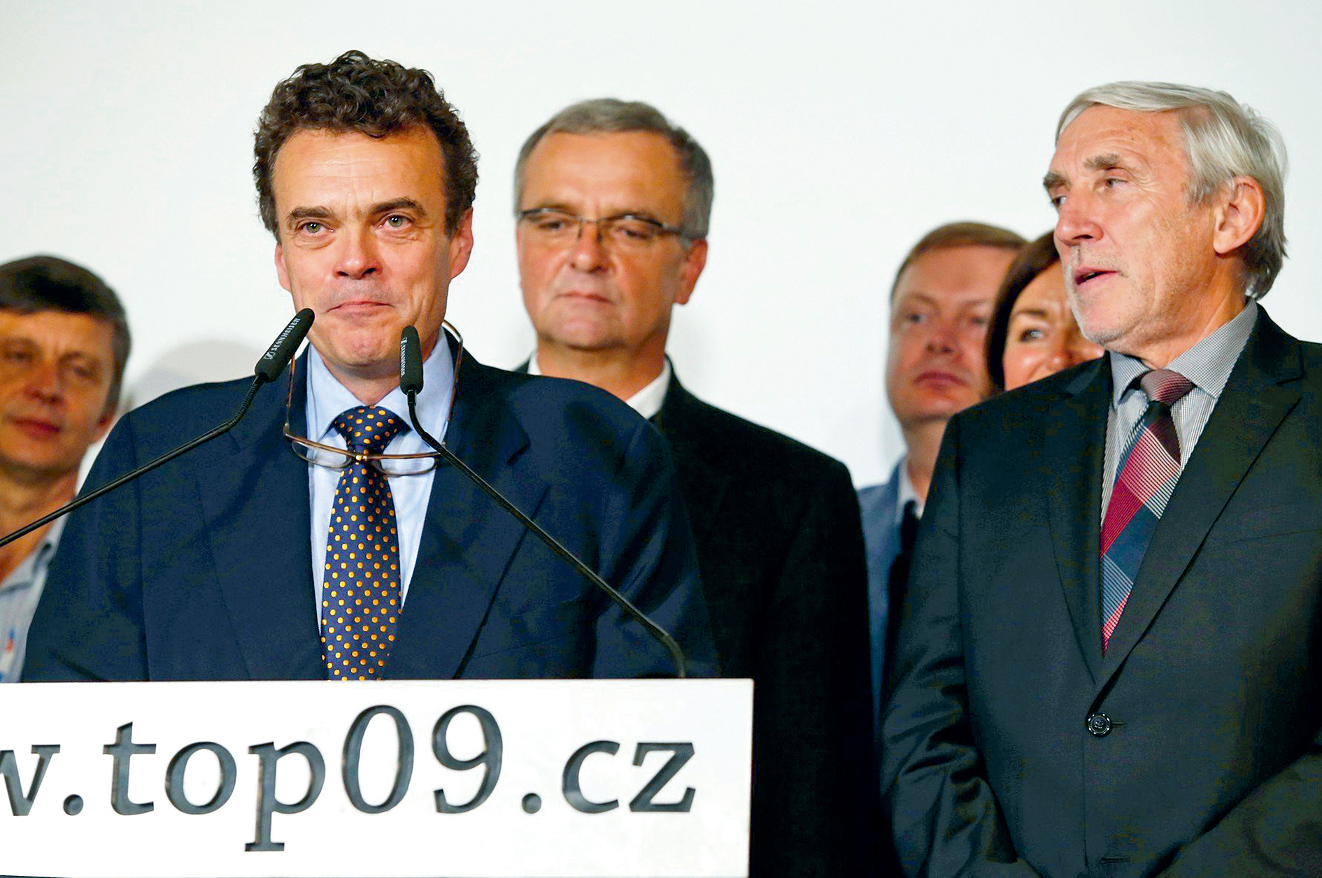 Tomáš Czernin vlevo