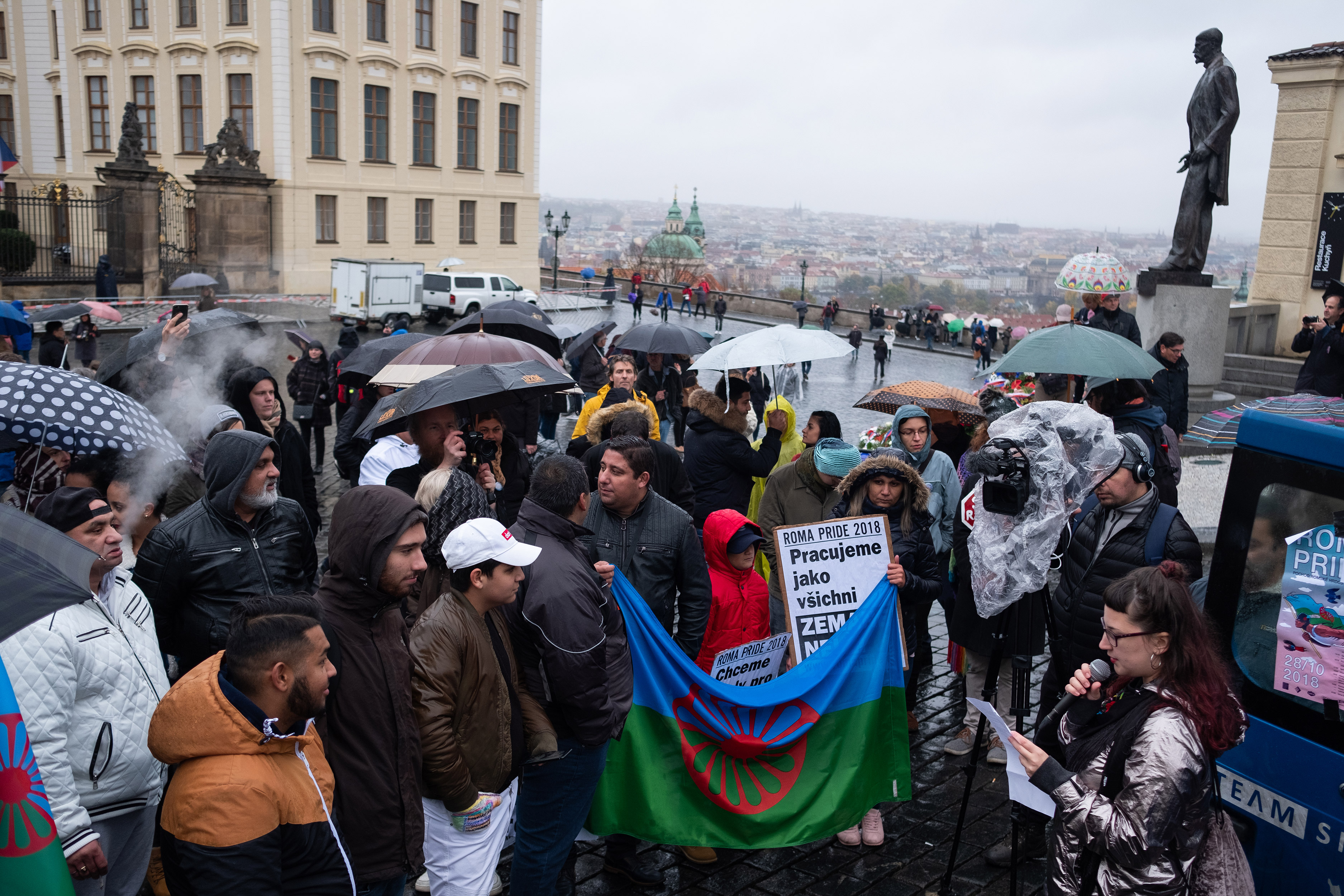 Roma Pride na Hradčanském náměstí
