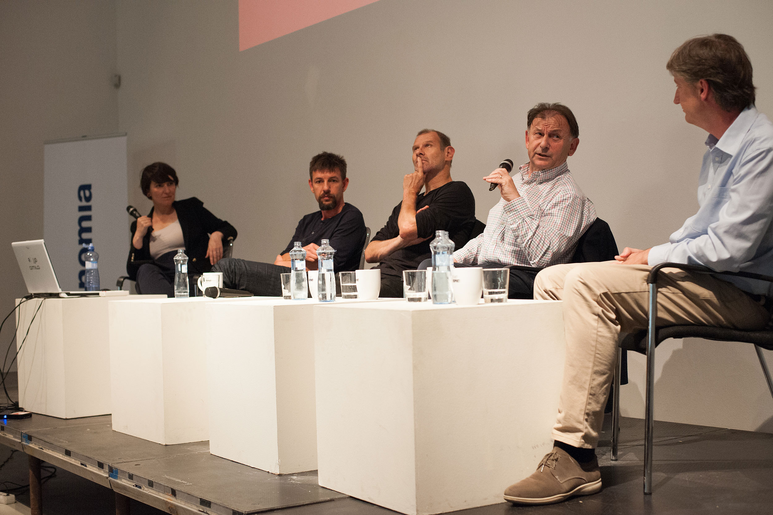 Debata o brexitu, Respekt Tour v DOXu, 13.6.2016