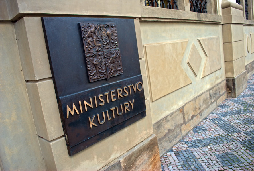 Ministerstvo kultury přidalo 40 milionů korun na živé umění.