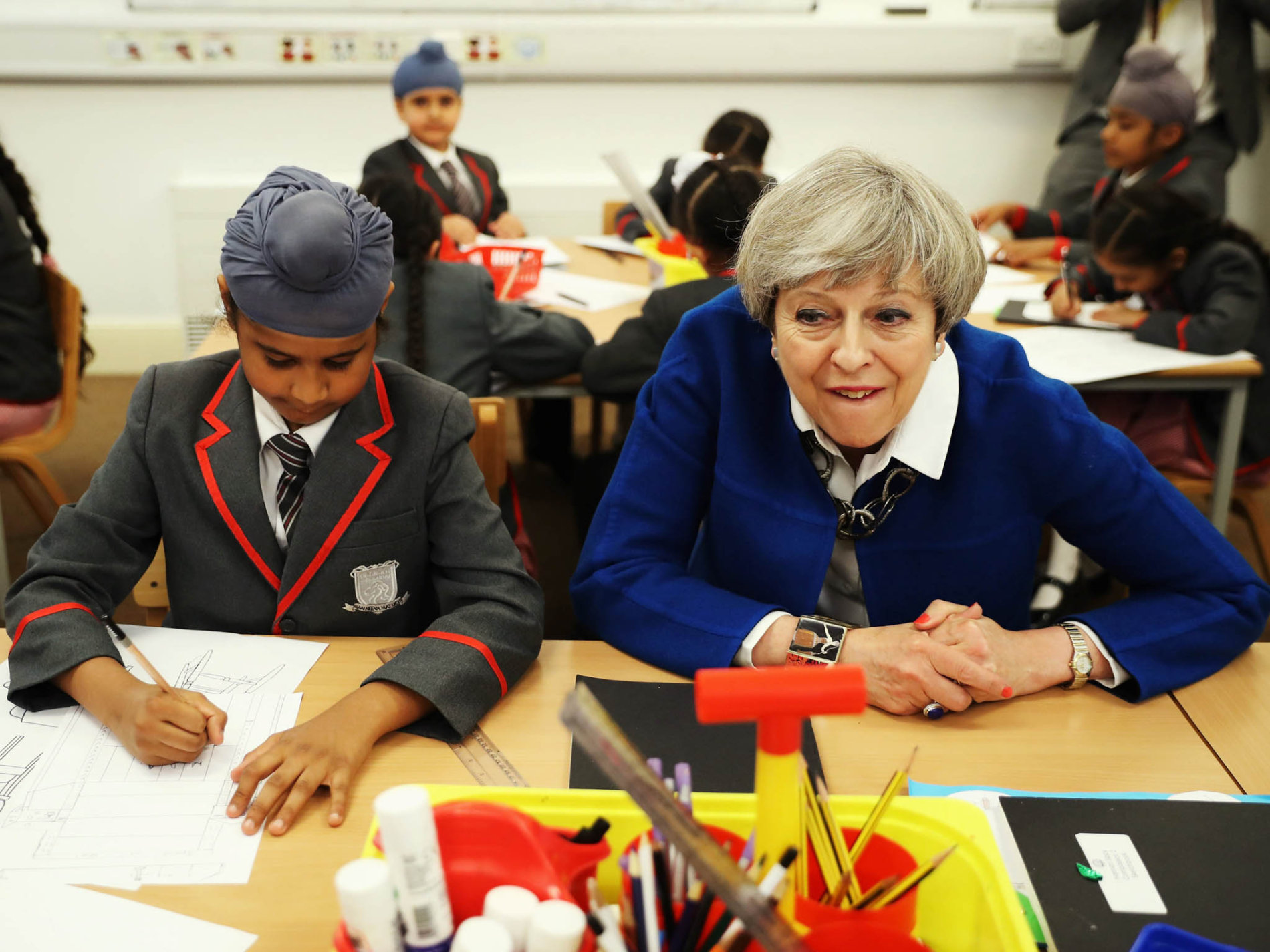 Britská premiérka Theresa May navštívila v rámci předvolební kampaně základní školu v Birminghamu