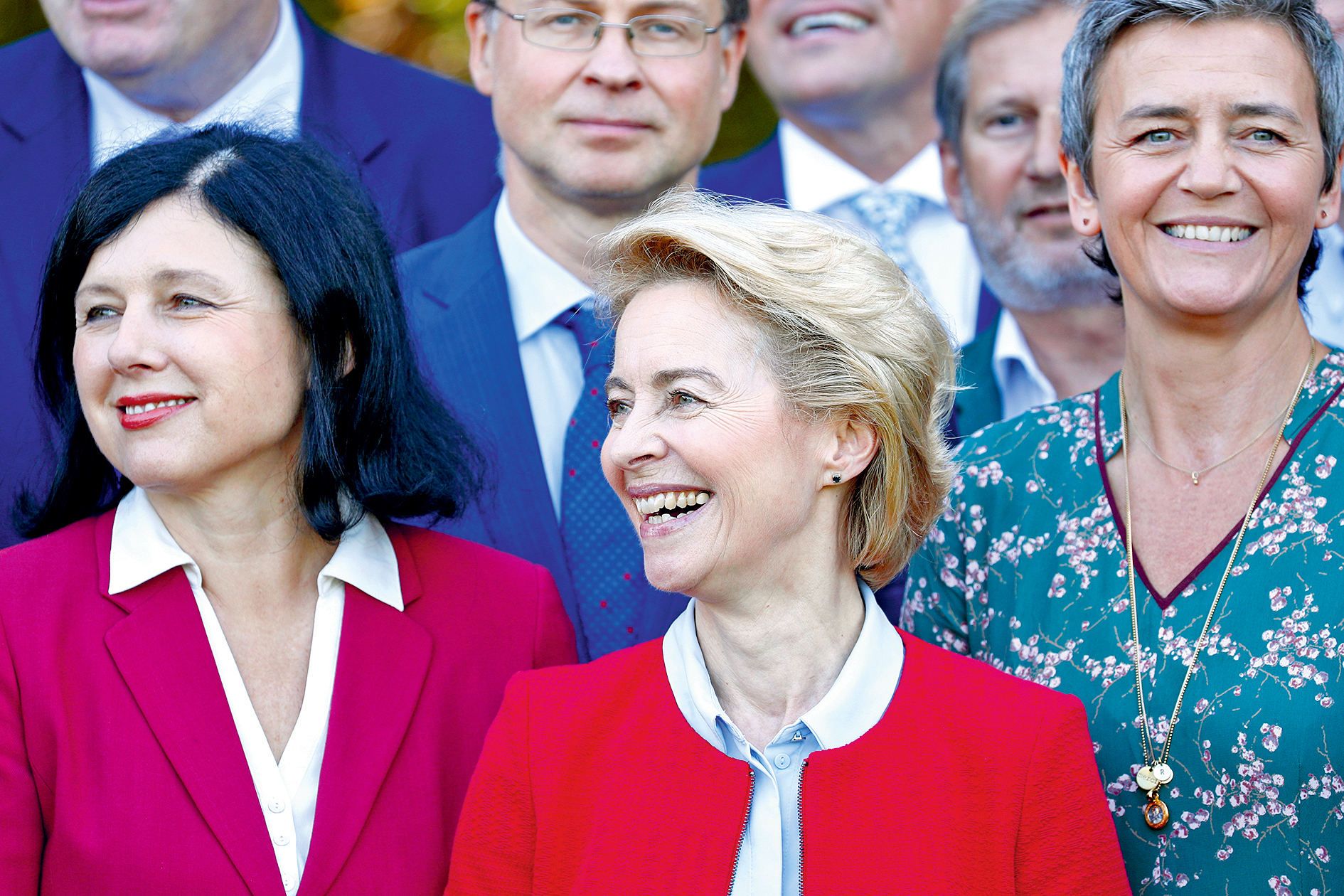 Je to na nás, dámy. (Jourová, von der Leyen, Vestager)