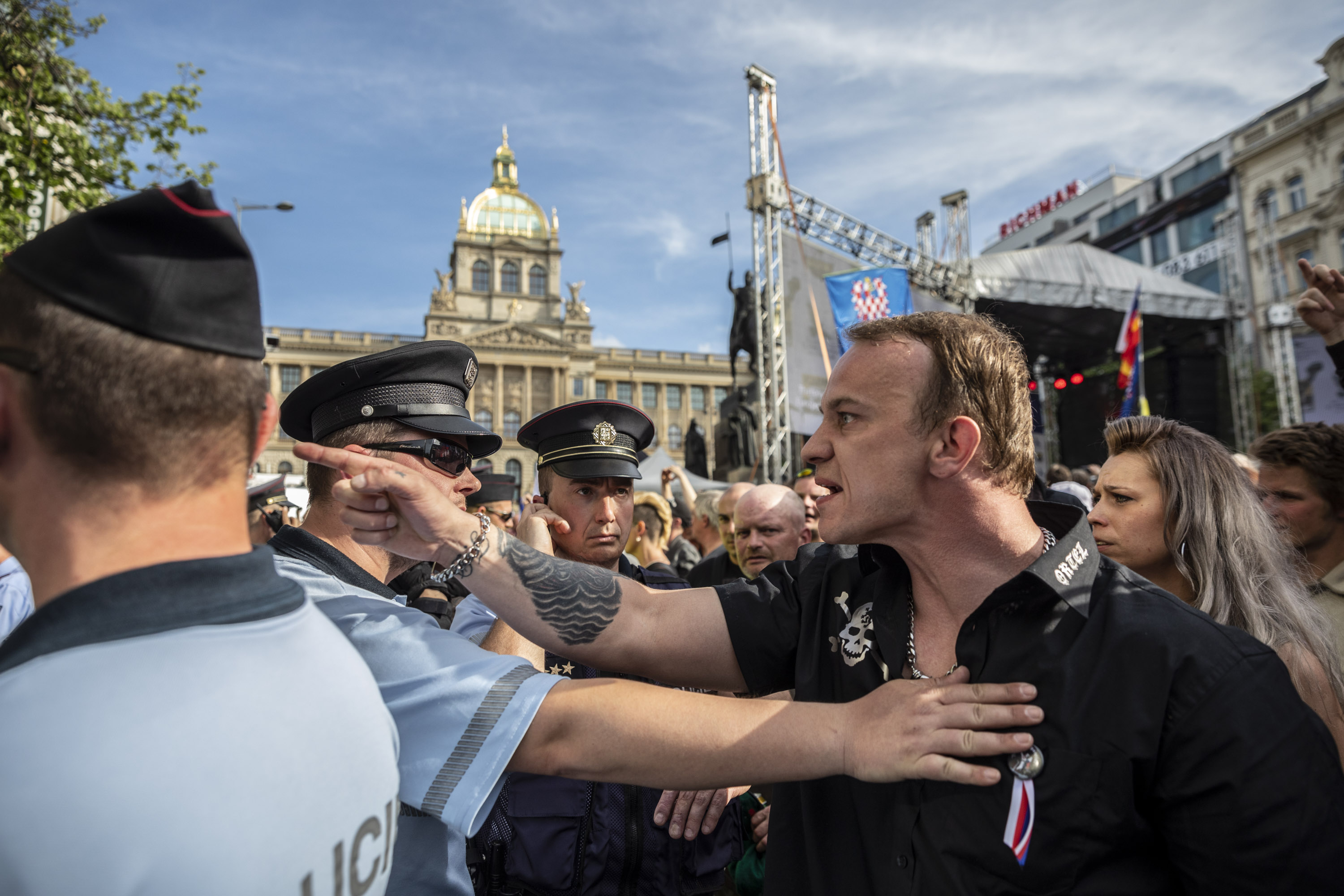 Sraz evropských nacionalistů na Václavském náměstí