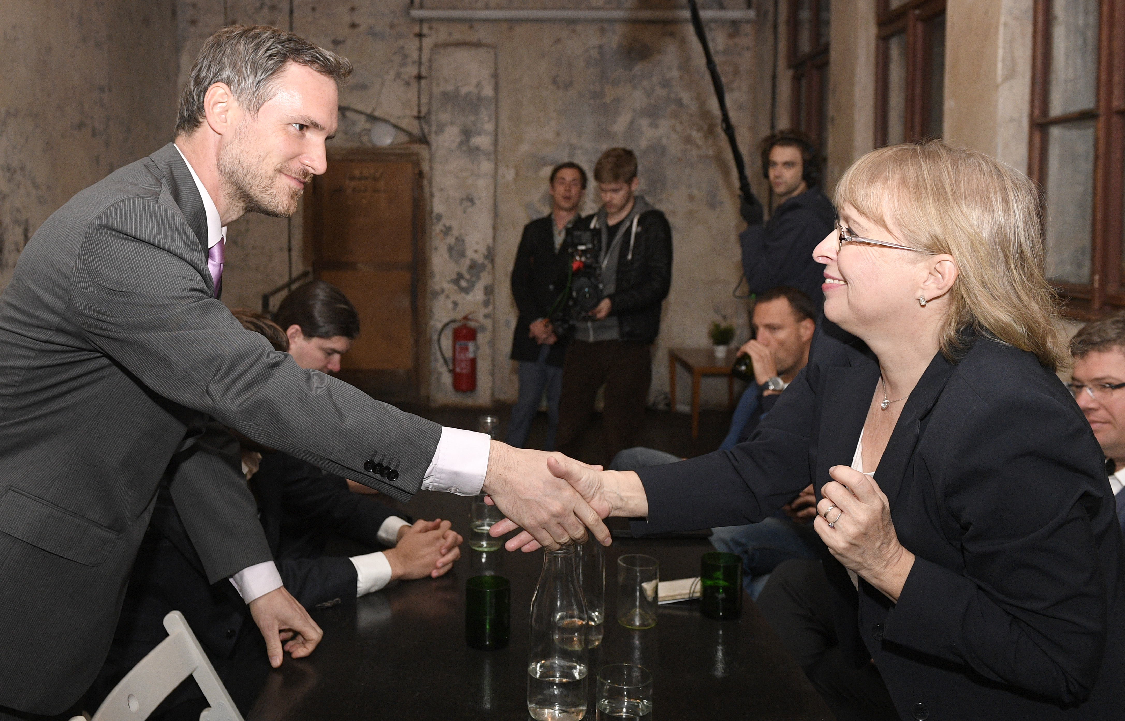 Jednání Pirátů se se Spojenými silami pro Prahu: Zdeněk Hřib a Hana Marvanová