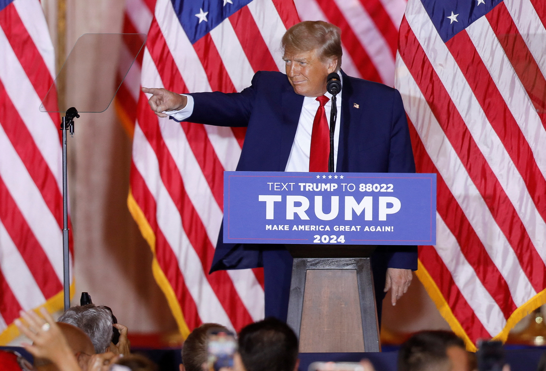 Former U.S. President Donald Trump makes an announcement of his plans to run for president in the 2024 U.S. presidential election at his Mar-a-Lago estate in Palm Beach, Florida, U.S. November 15, 2022.  REUTERS/Octavio Jones