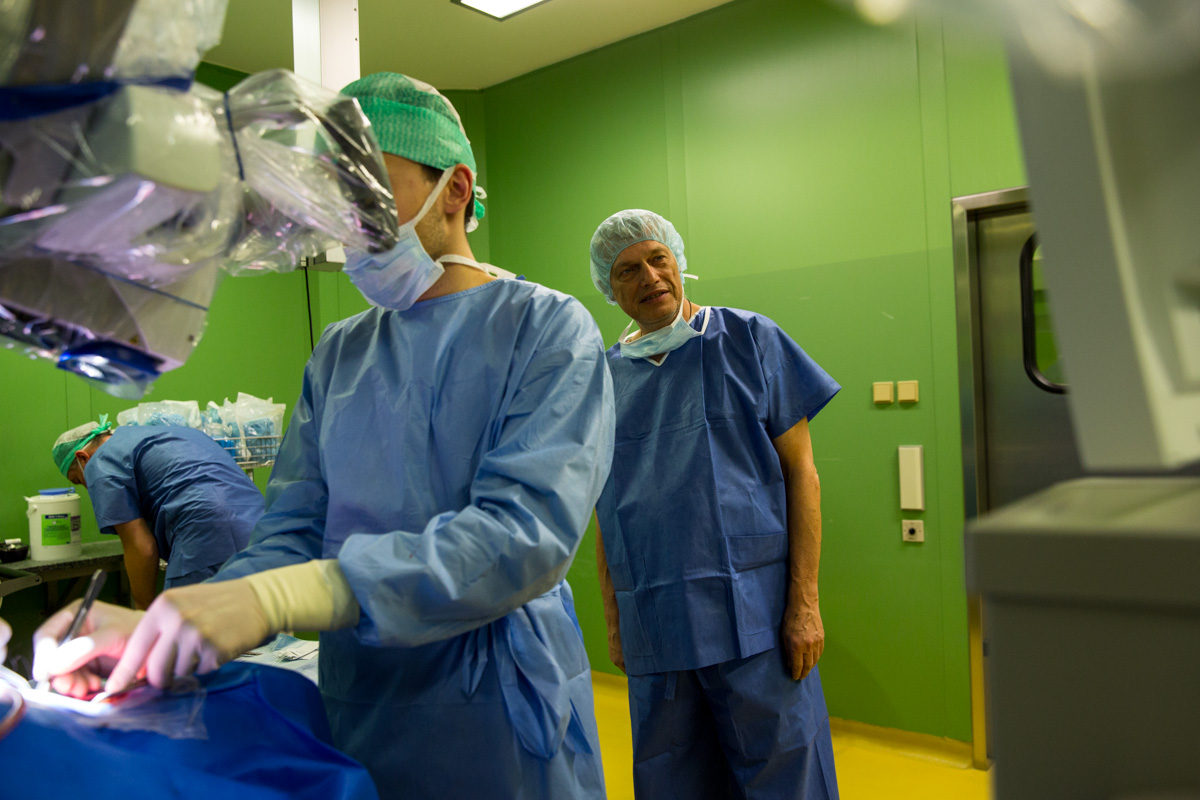 prof. MUDr. Vladimír Beneš, DrSc., přednosta Neurochirurgické kliniky v Praze