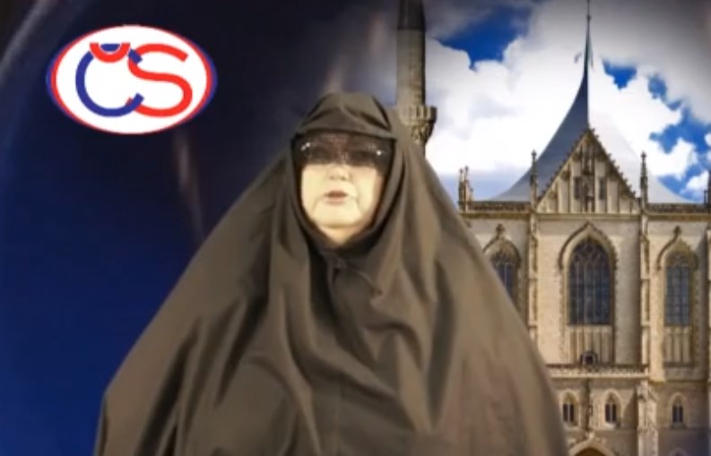 Jana Volfová ve volebním kostýmu