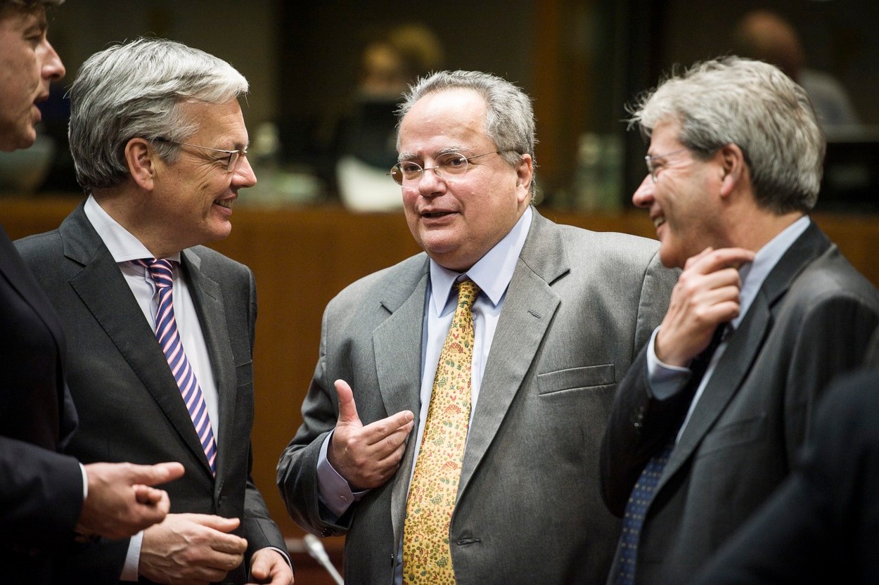 Nikos Kotzias poprvé zasahuje