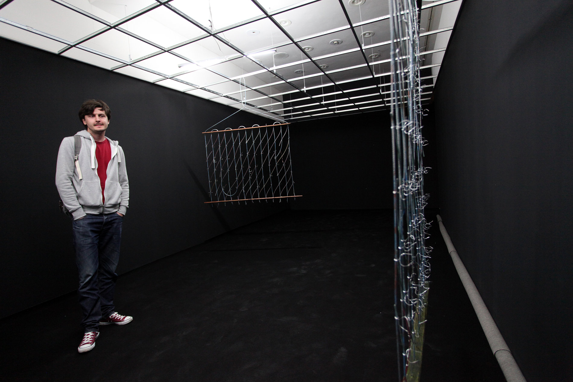 V minulosti se Kohout zúčastnil například soutěže portálu Youtube Play Biennial, kde jeho video z 23 tisíc vybrala porota mezi pětadvacet nejlepších. Ta byla následně vystavena v Guggenheimově muzeu v New Yorku.