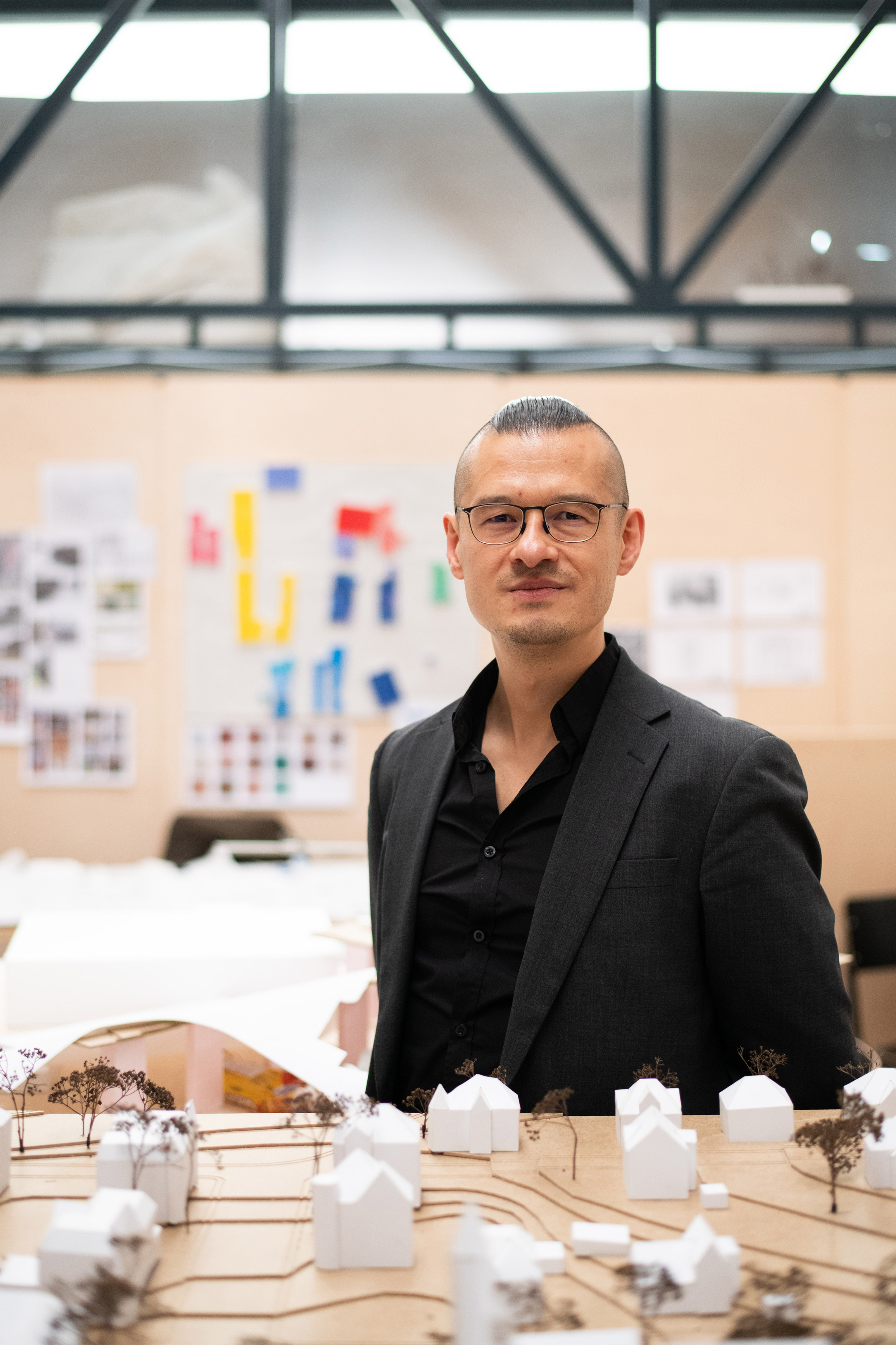 Architekt Osamu Okamura, březen 2019