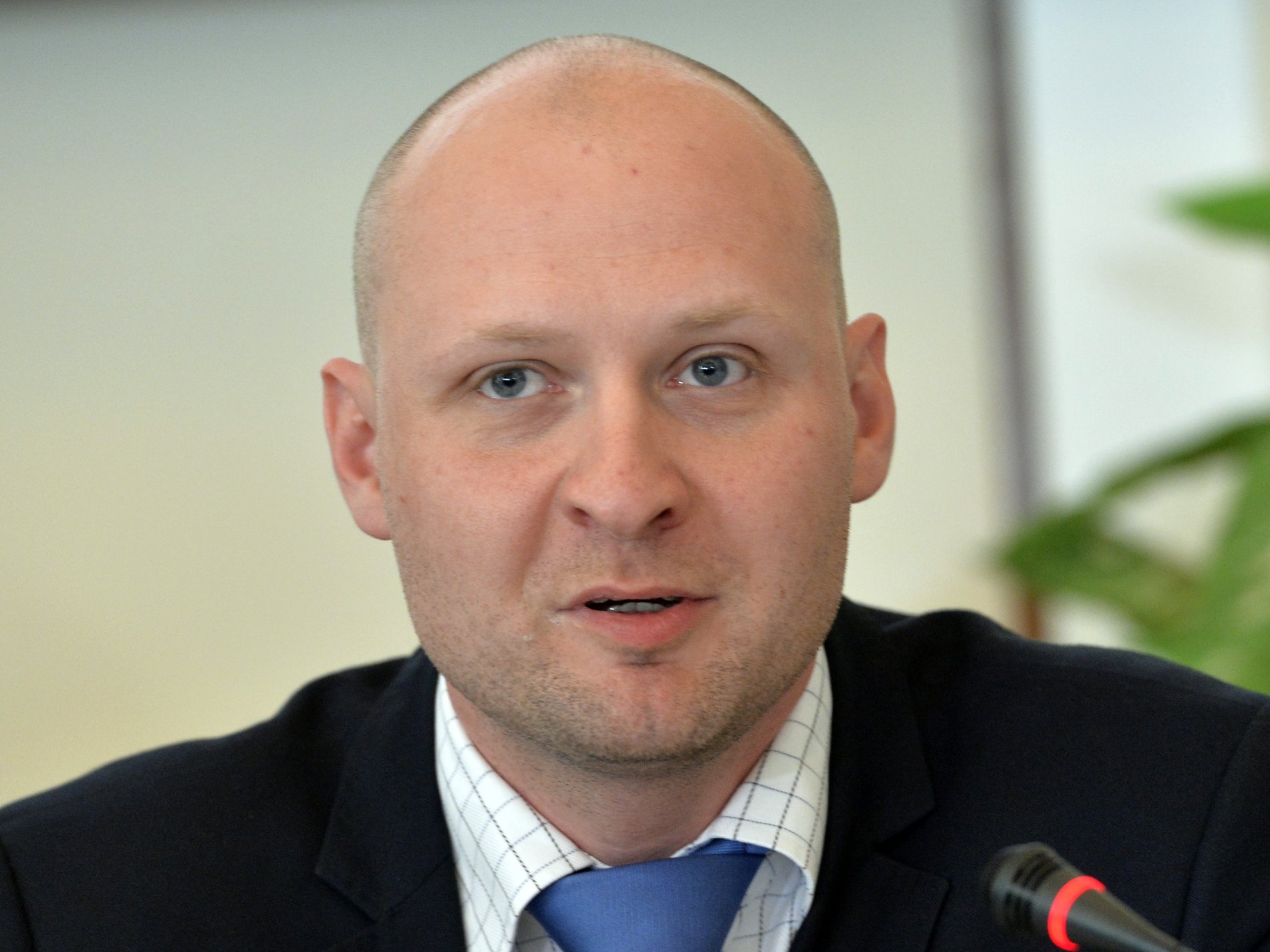 Náměstek ministra financí Lukáš Wagenknecht.