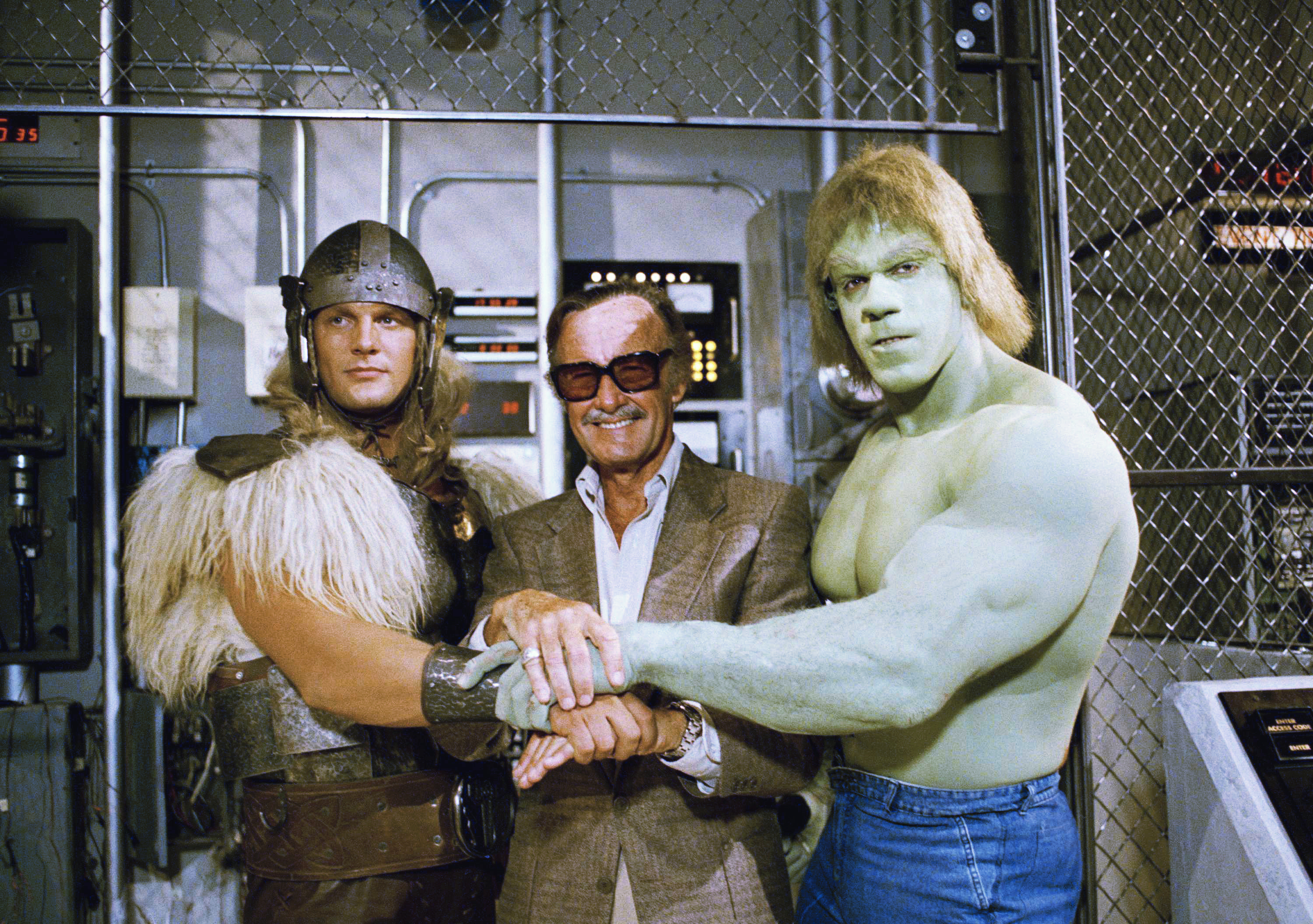 1988: Stan Lee s Lou Ferrignem (Hulk) a Erikem Kramerem (Thor)