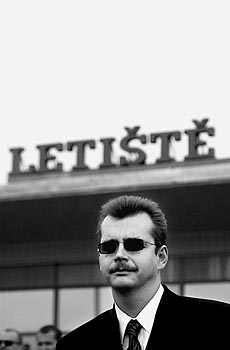 Fotografie: Ich bin president, Boeing is money -- rozumíte? Foto: ČTK