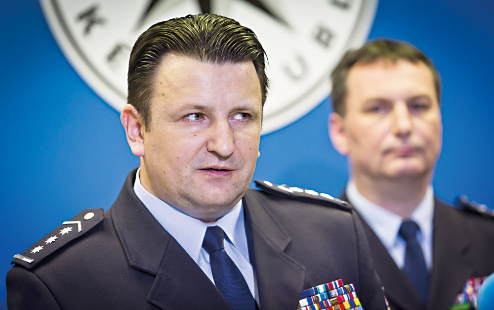 10 novy policejni reditel IS 56857238 R17