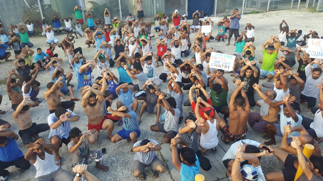 Protestující imigranti na ostrově Manus